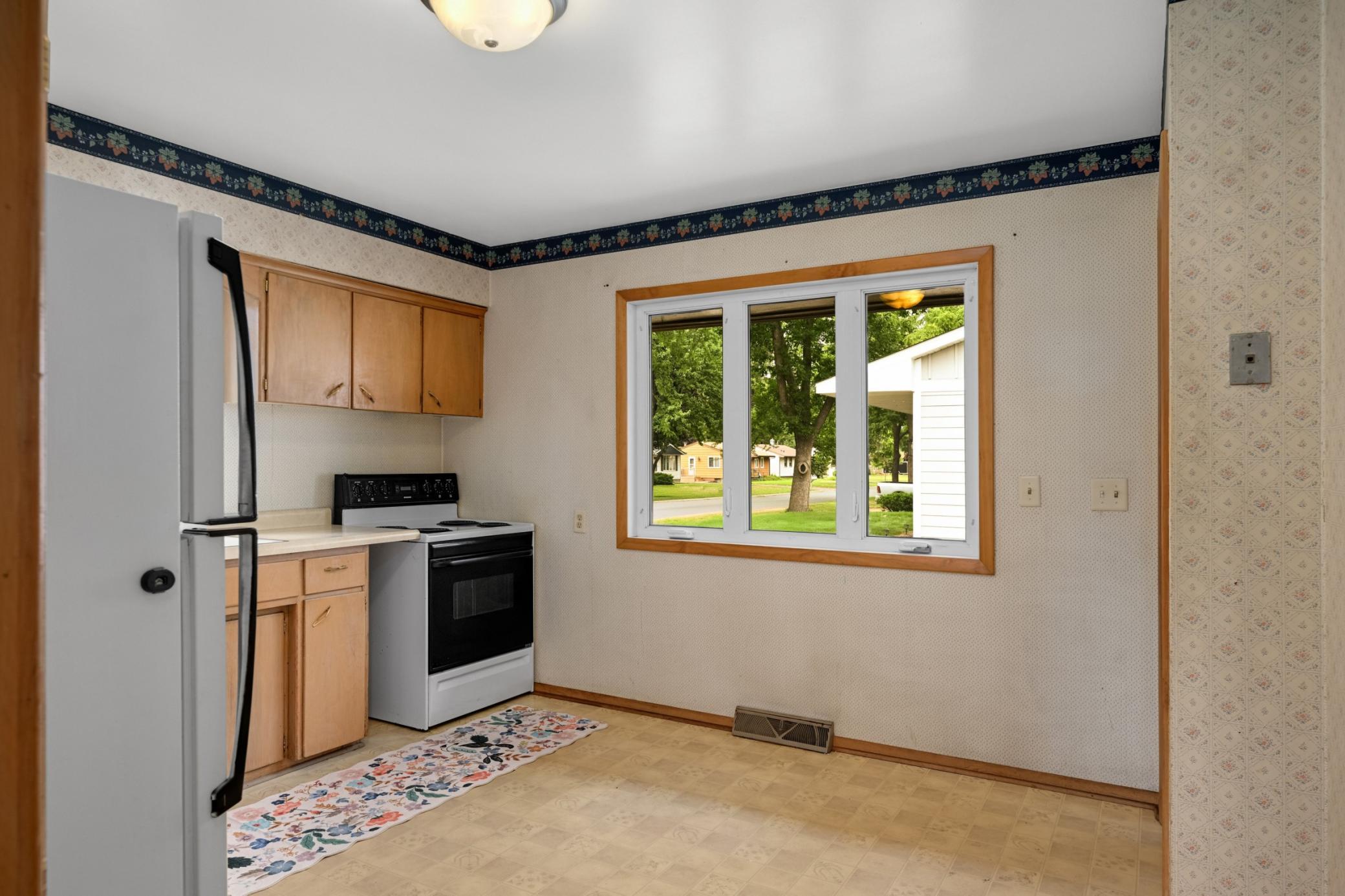 1735 4th Street Property Photo 8