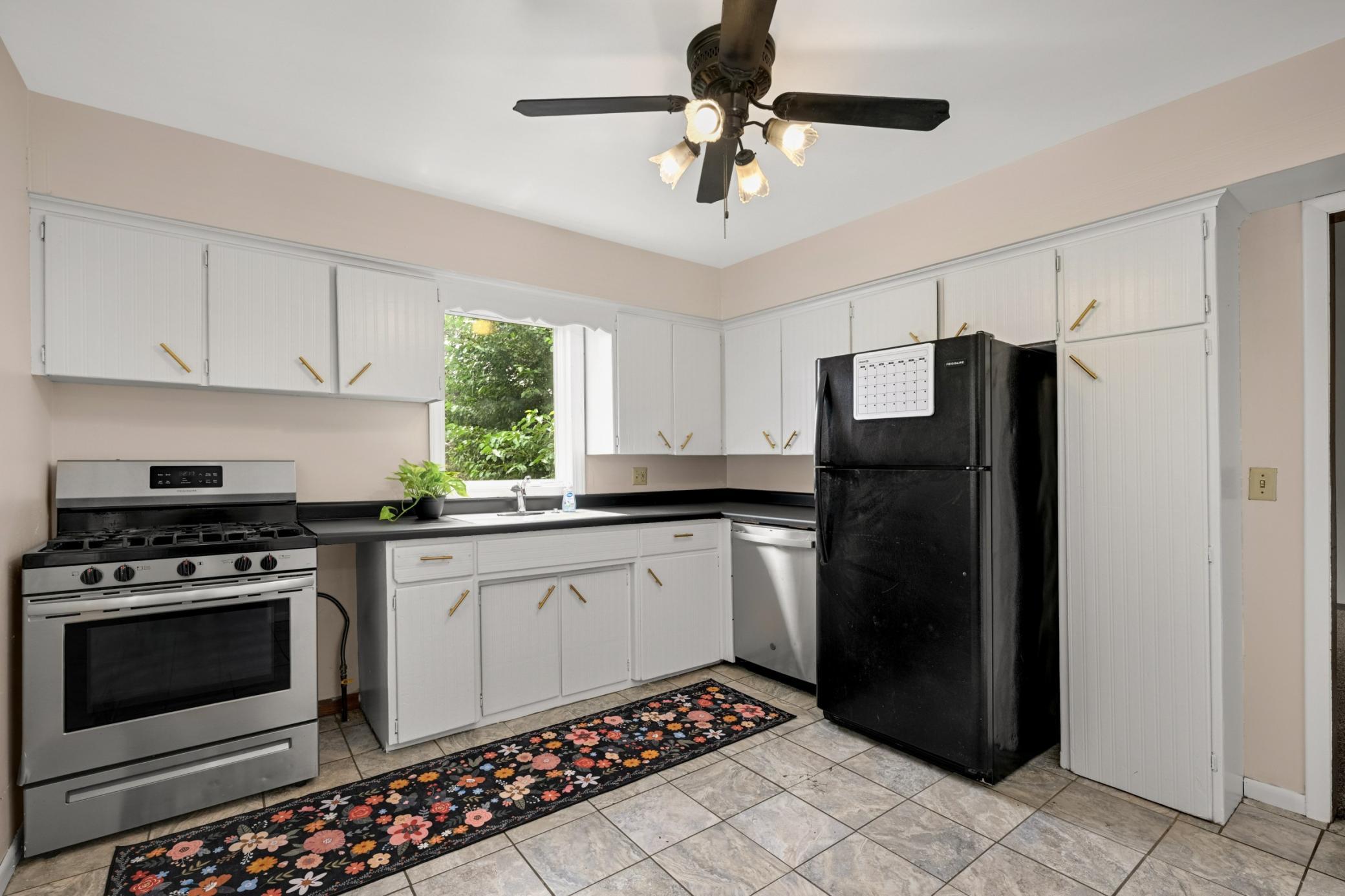 1735 4th Street Property Photo 27