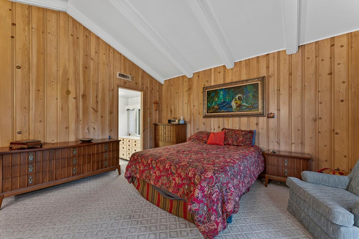 25289 Swan Lane Property Photo 33