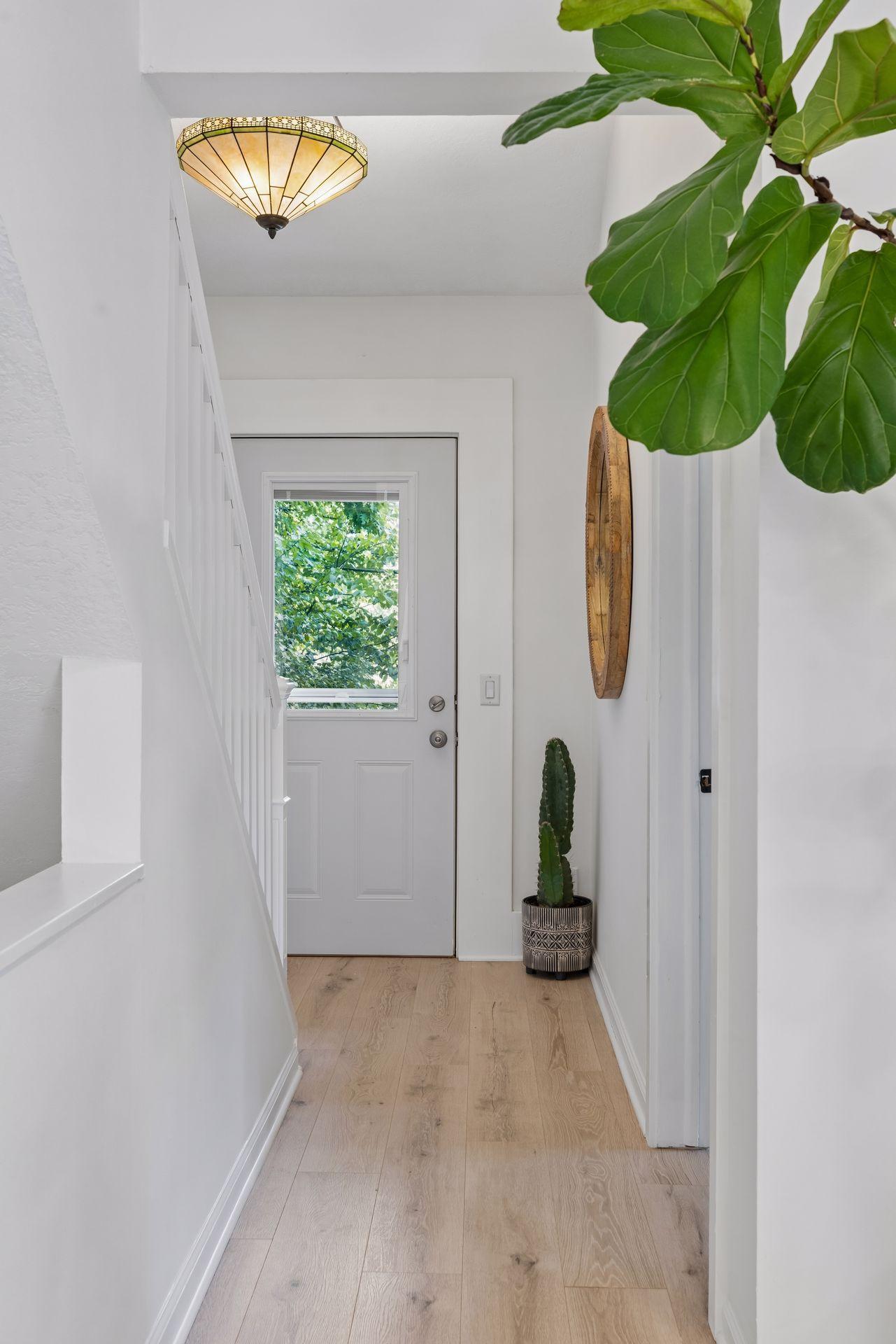 20860 Excelsior Boulevard Property Photo 3