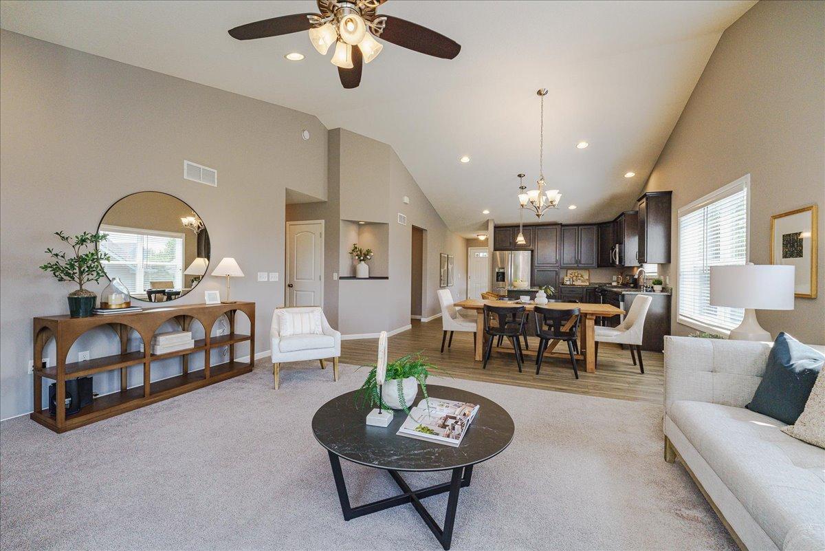 13869 Addison Avenue Property Photo 9