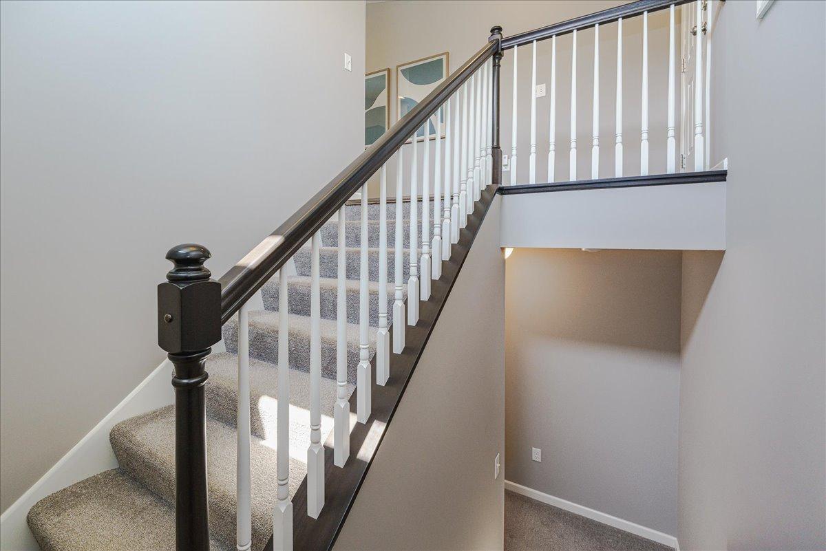 13869 Addison Avenue Property Photo 23