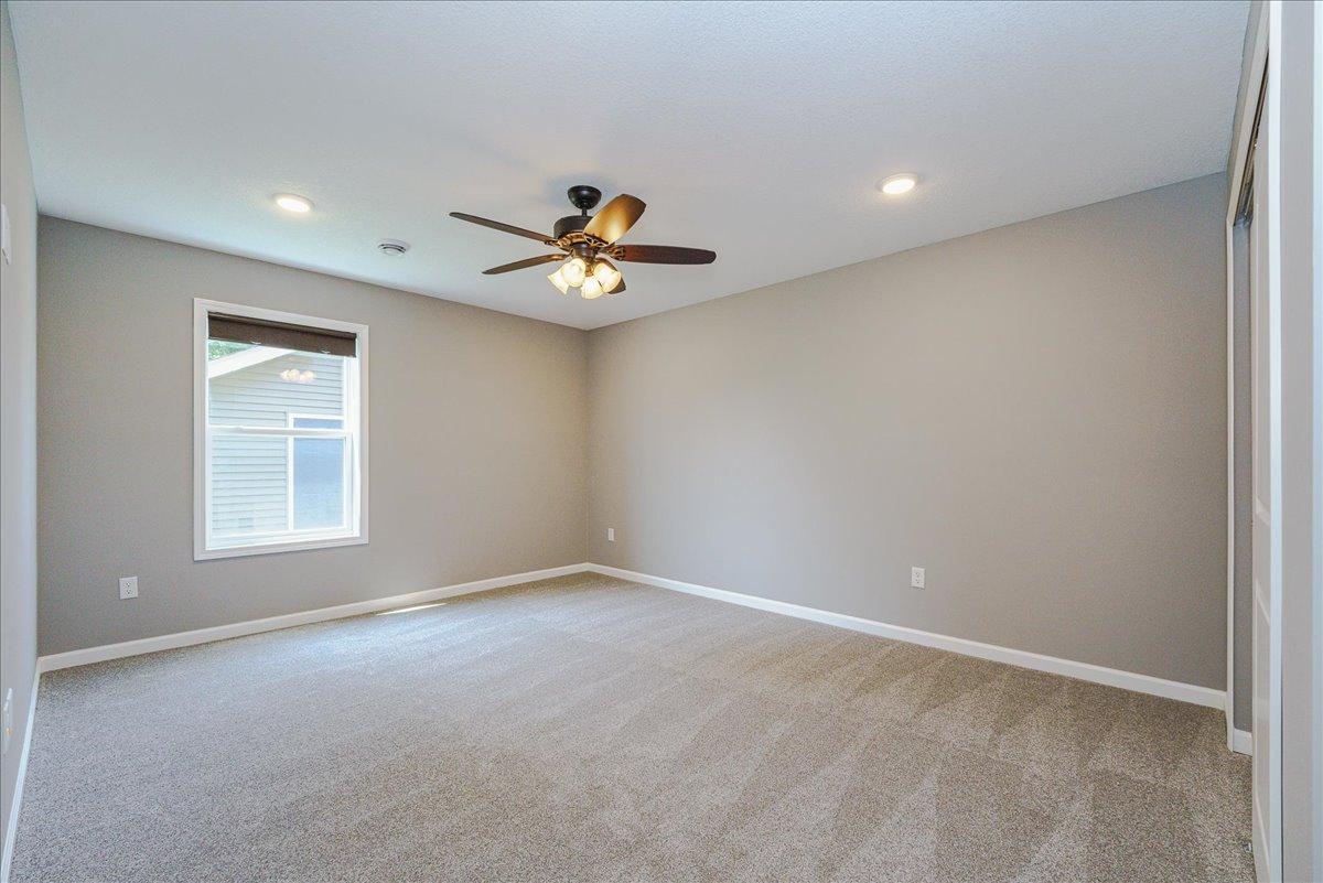 13869 Addison Avenue Property Photo 32