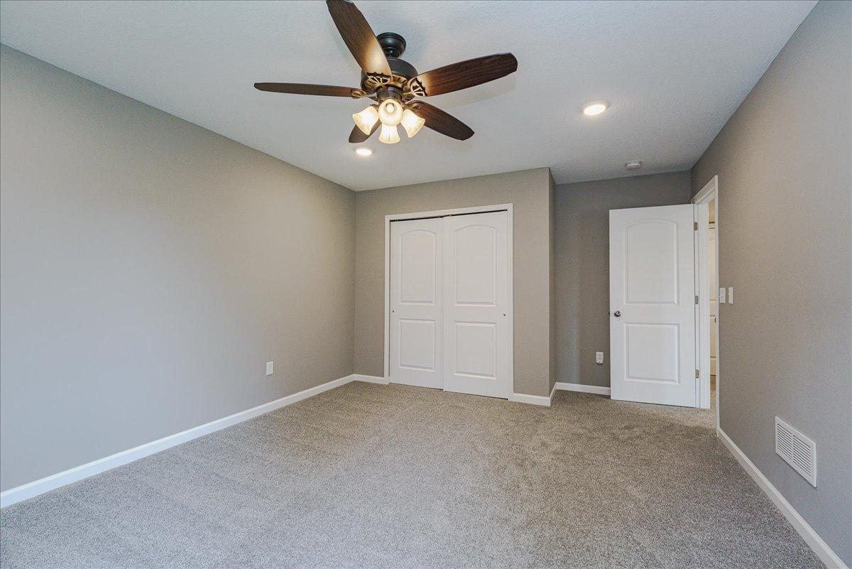 13869 Addison Avenue Property Photo 34