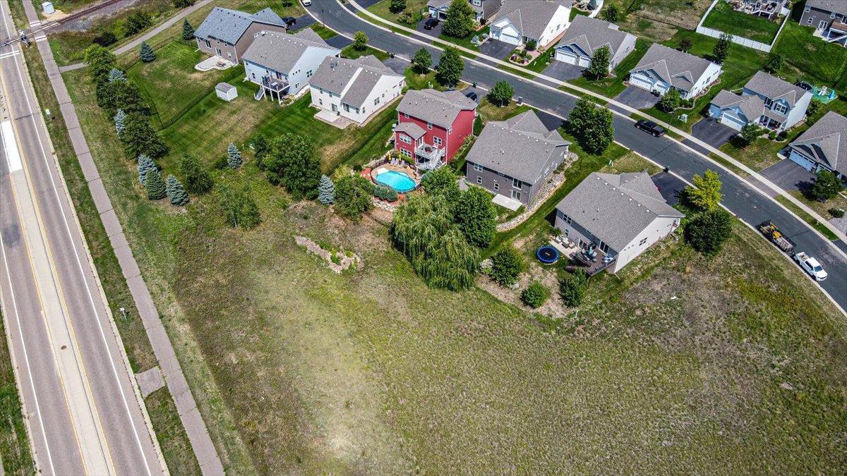 13869 Addison Avenue Property Photo 46