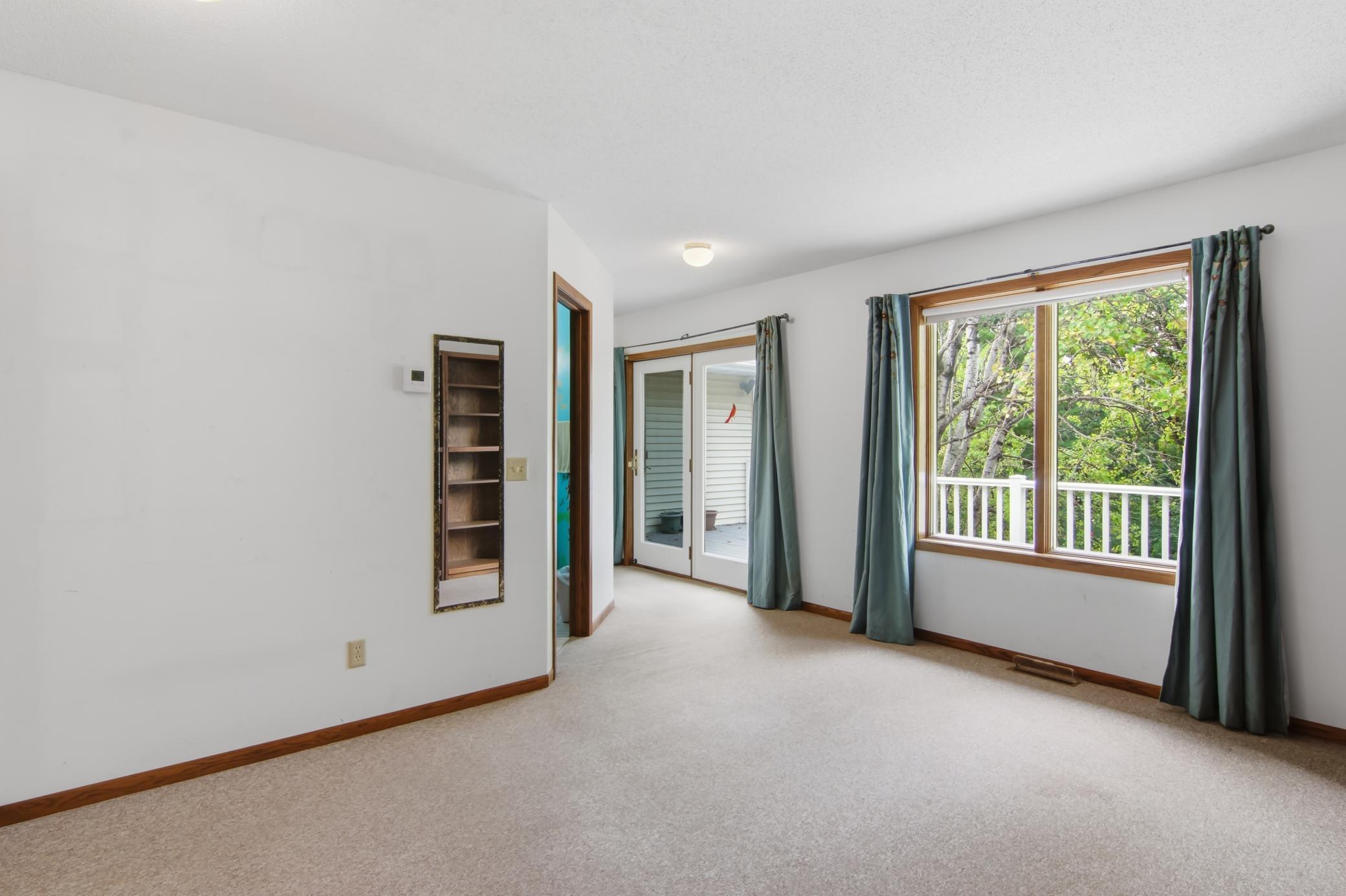 390 Skyline Drive Property Photo 19