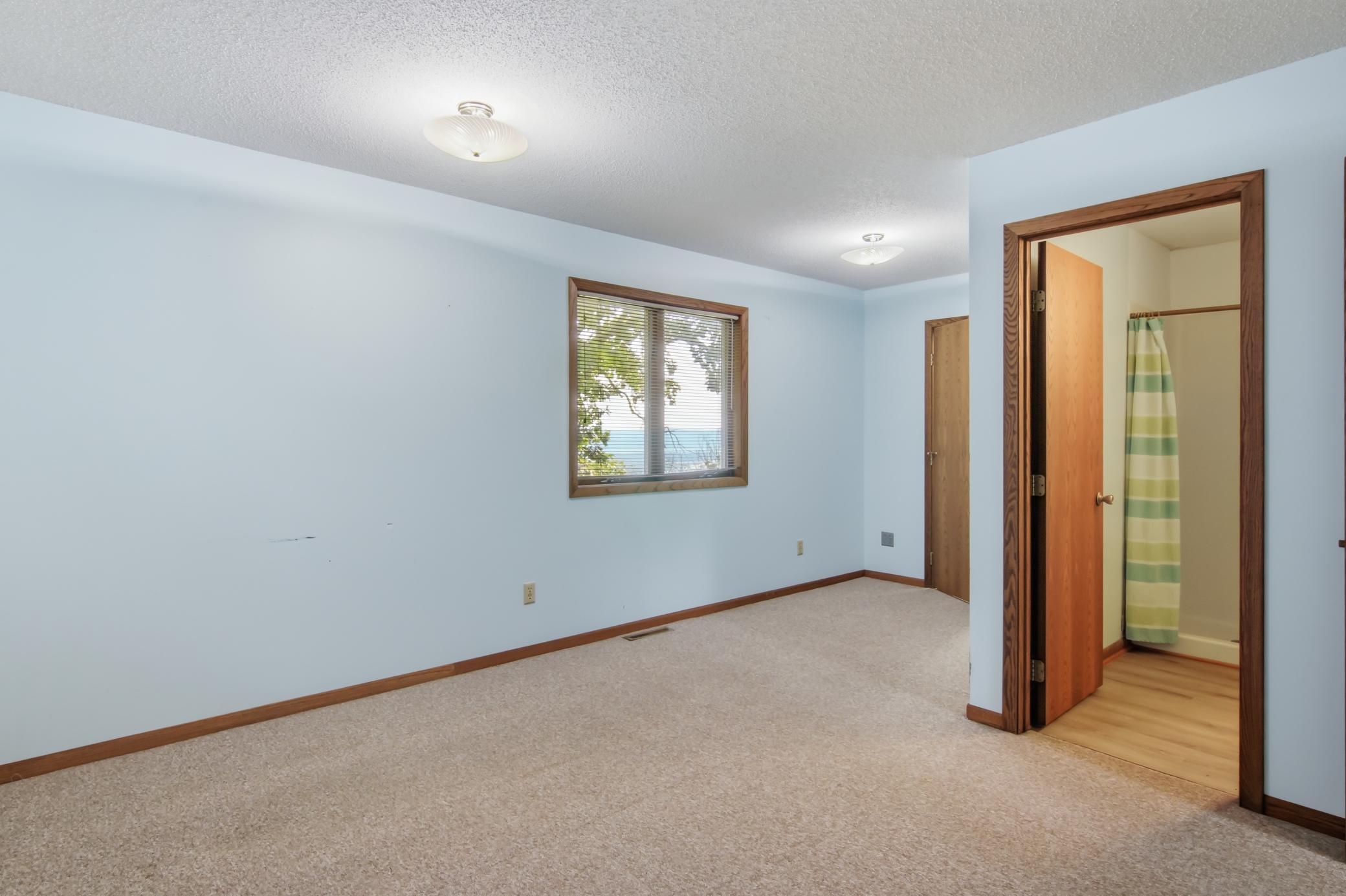 390 Skyline Drive Property Photo 20