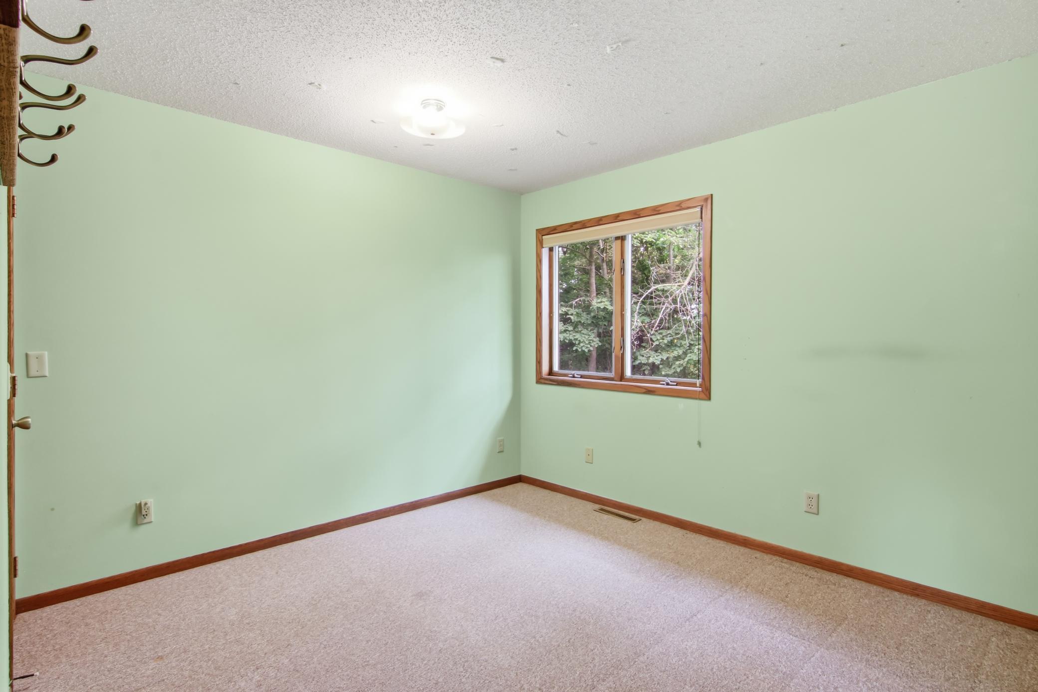 390 Skyline Drive Property Photo 23