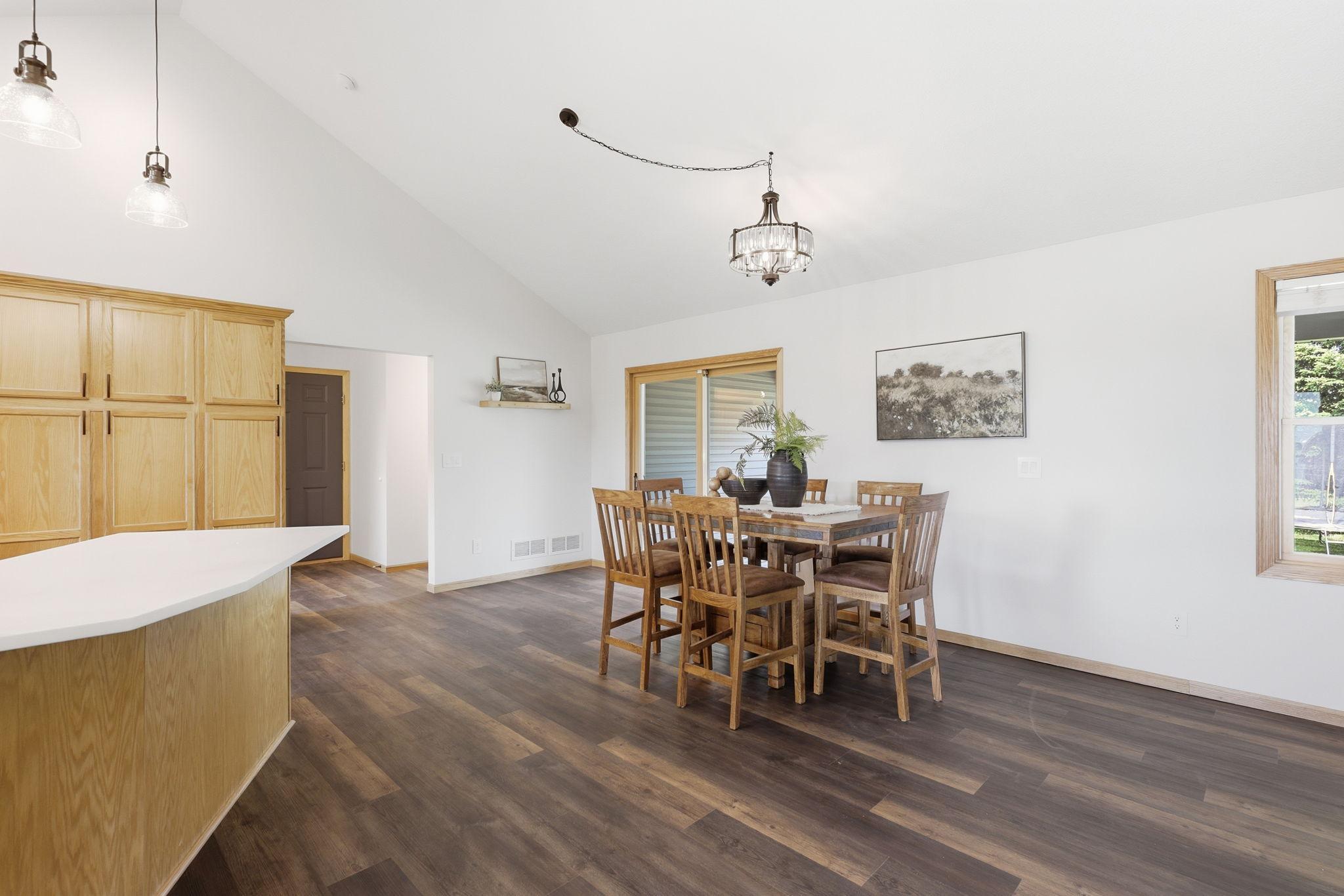 545 Kreuziger Road Property Photo 11