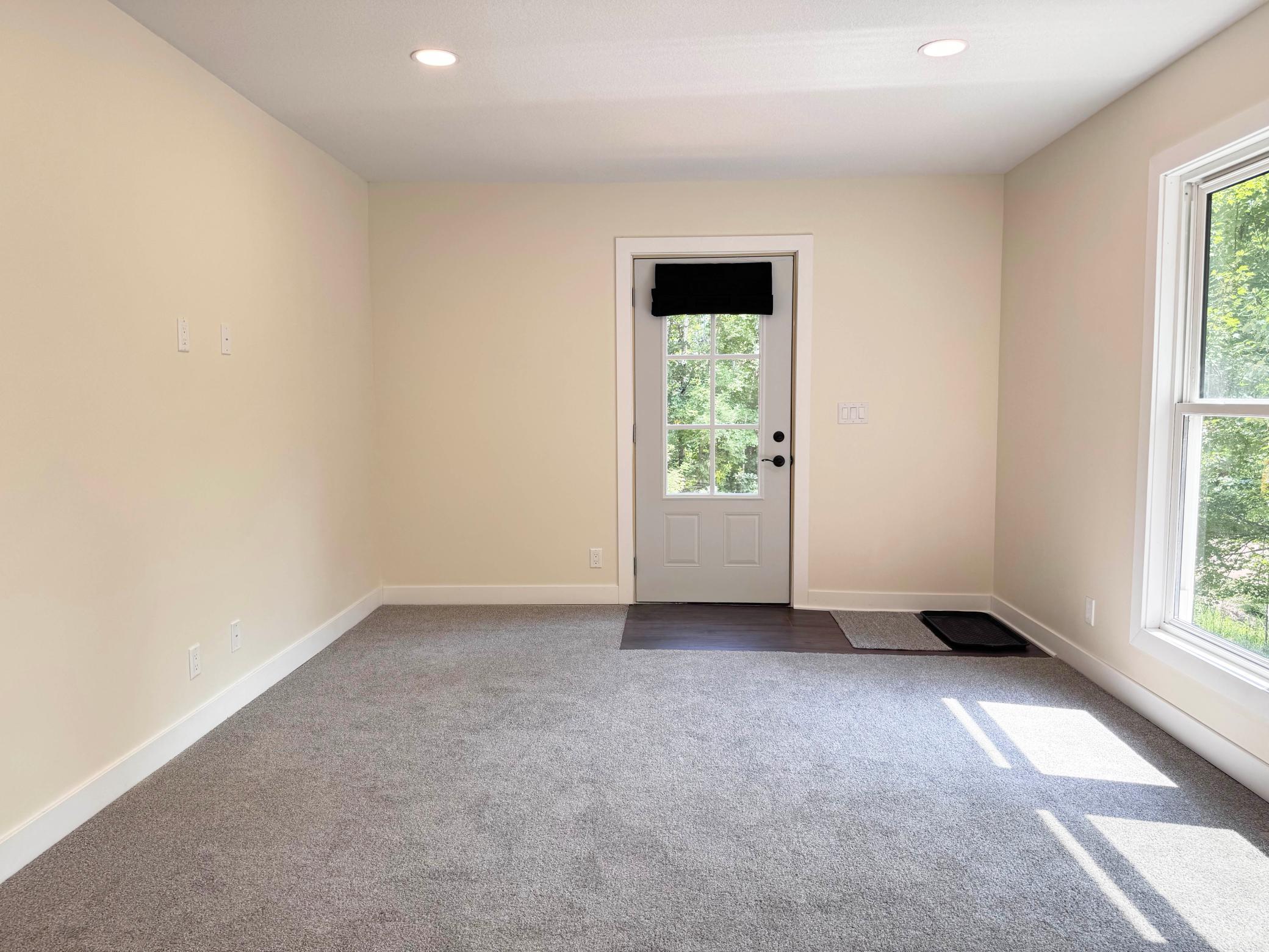 46227 High Drive Property Photo 9