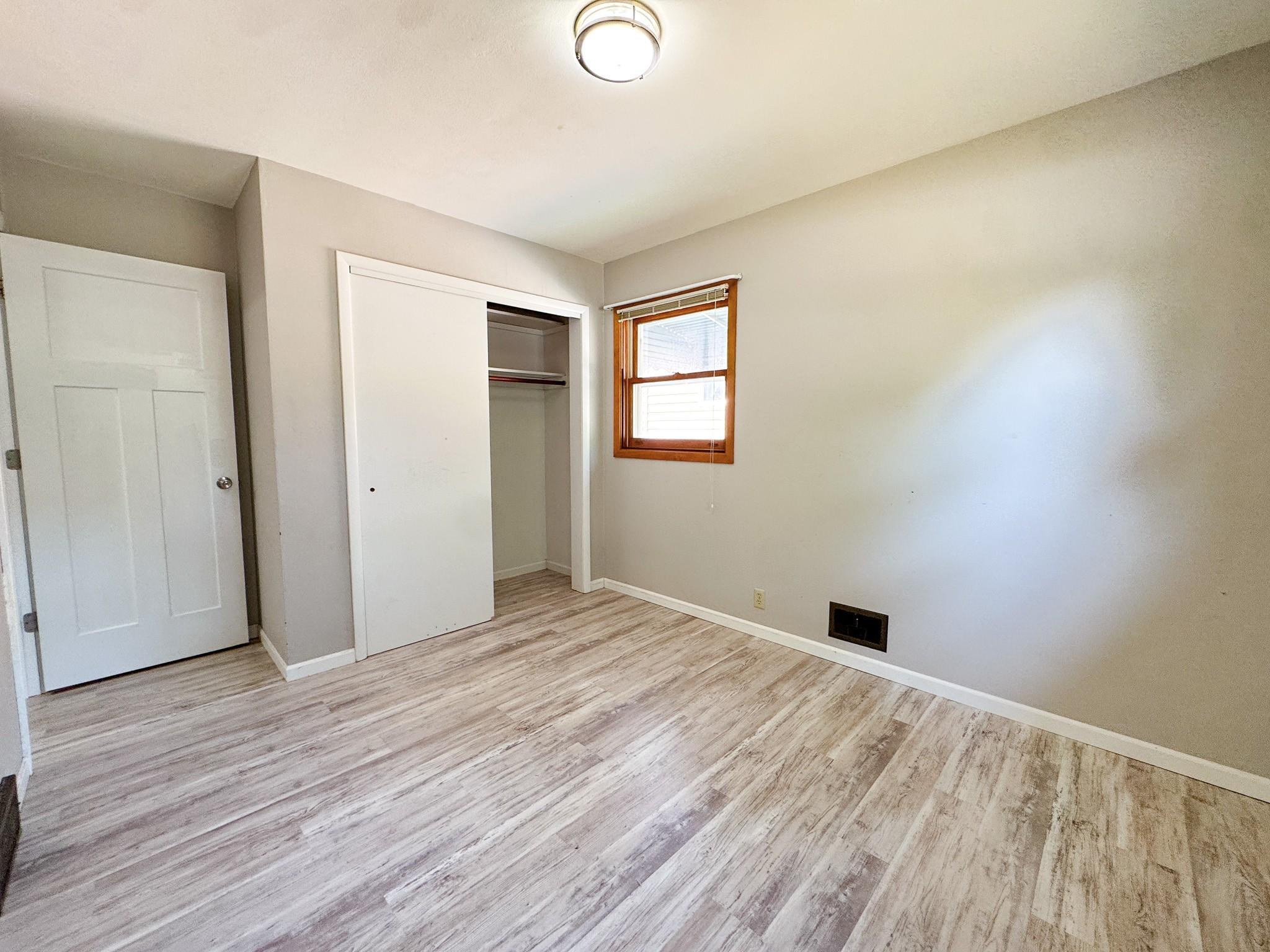 518 E Saint Charles Avenue Property Photo 17