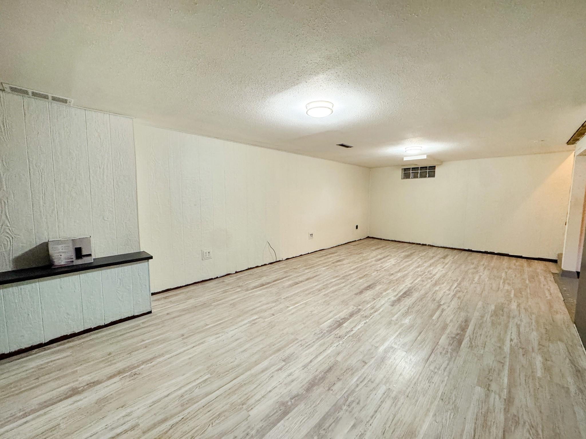 518 E Saint Charles Avenue Property Photo 21