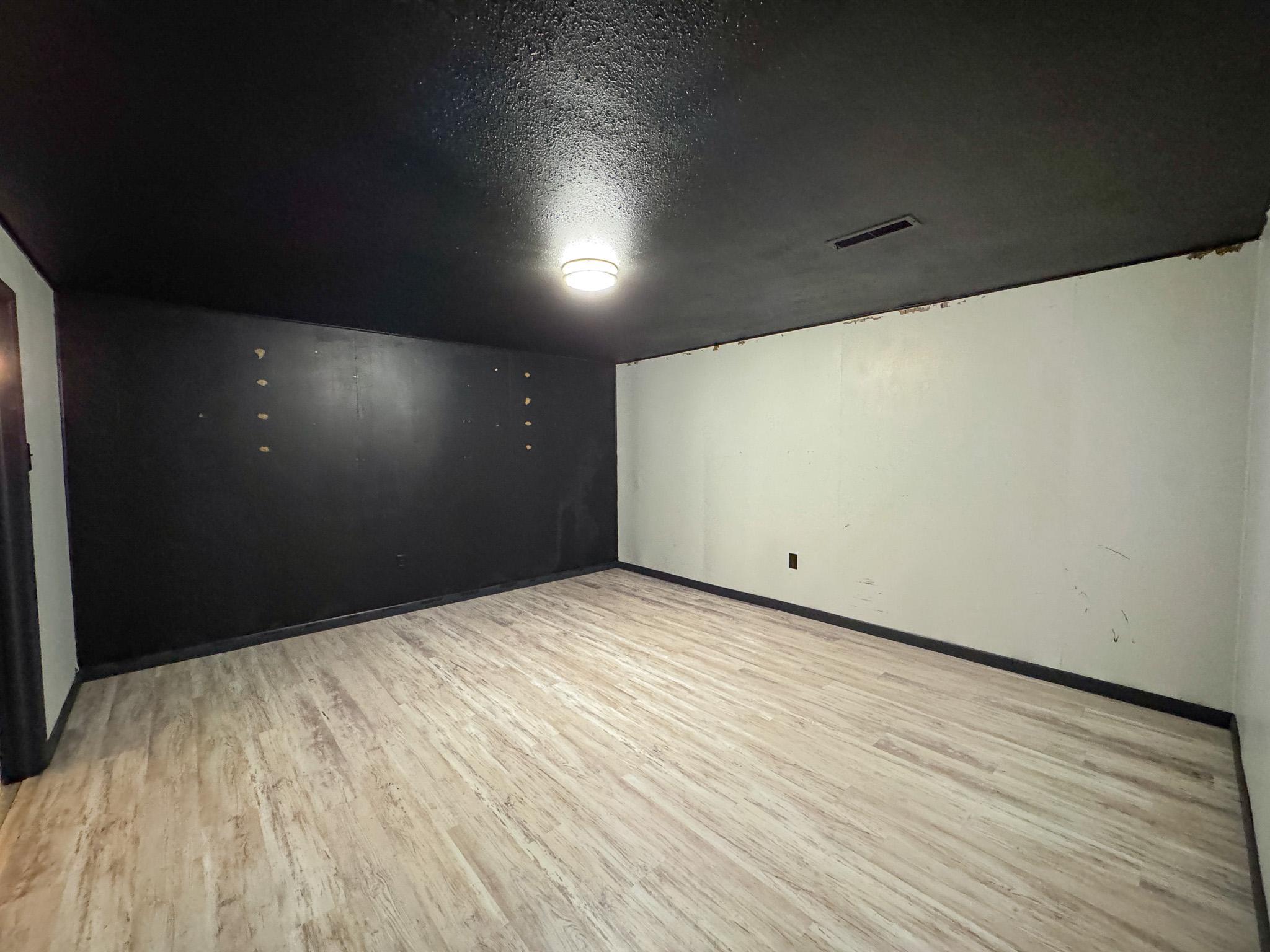 518 E Saint Charles Avenue Property Photo 24