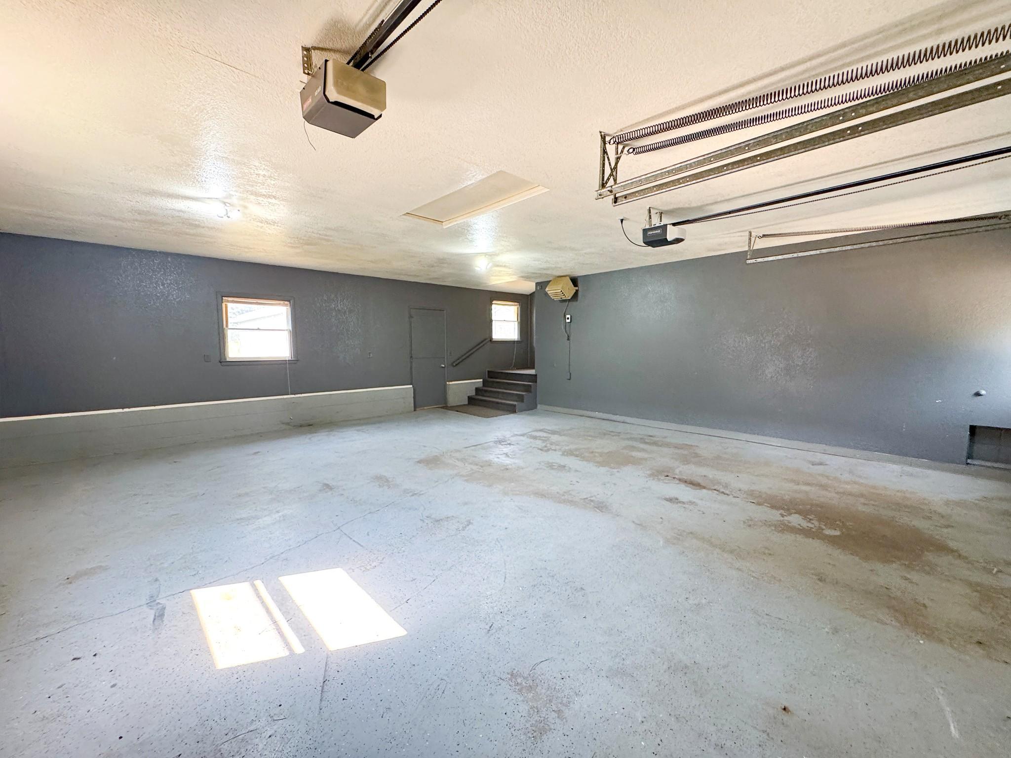 518 E Saint Charles Avenue Property Photo 34