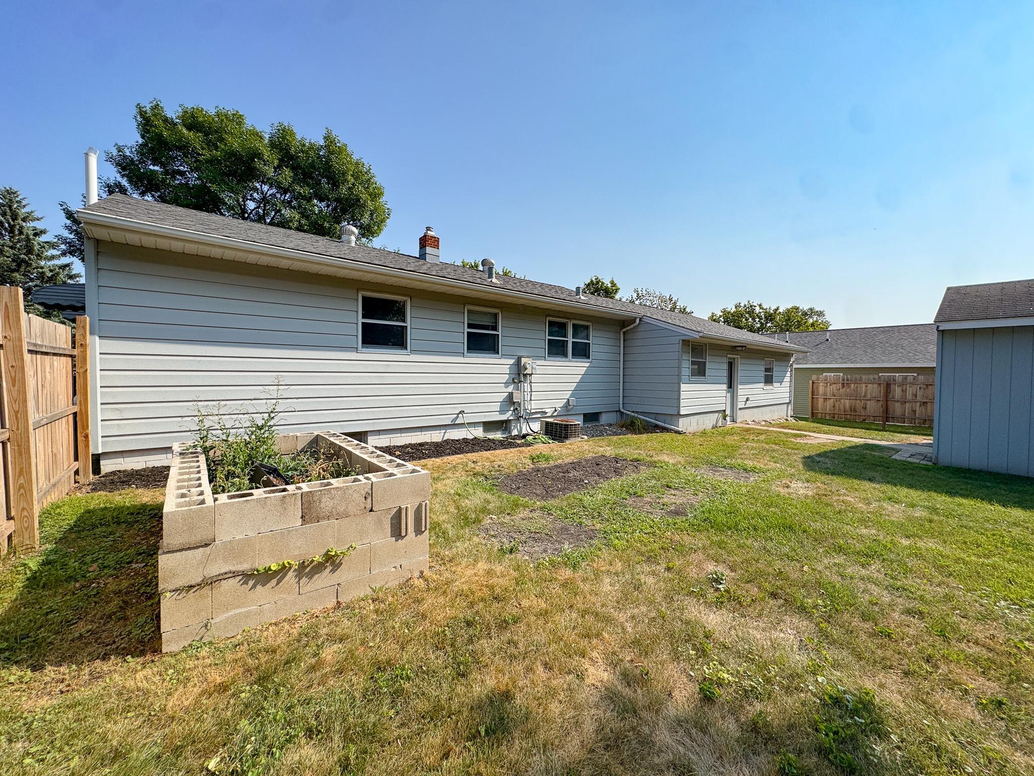 518 E Saint Charles Avenue Property Photo 42