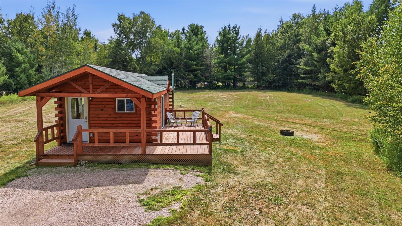 61633 Norway Spruce Road Property Photo 6