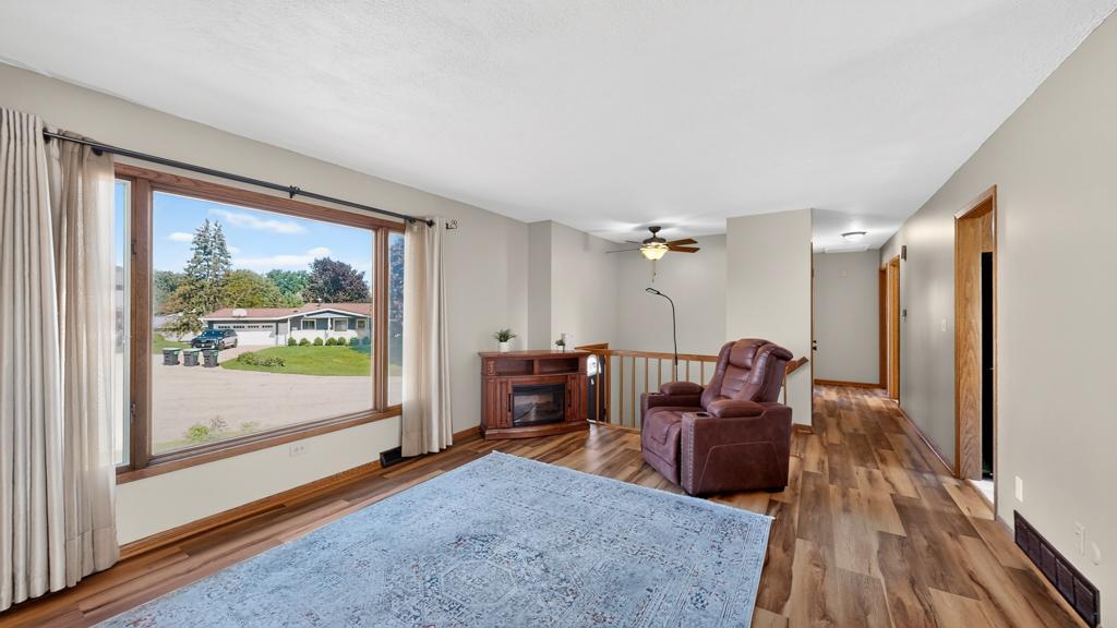 376 Norseman Court Nw Property Photo 6