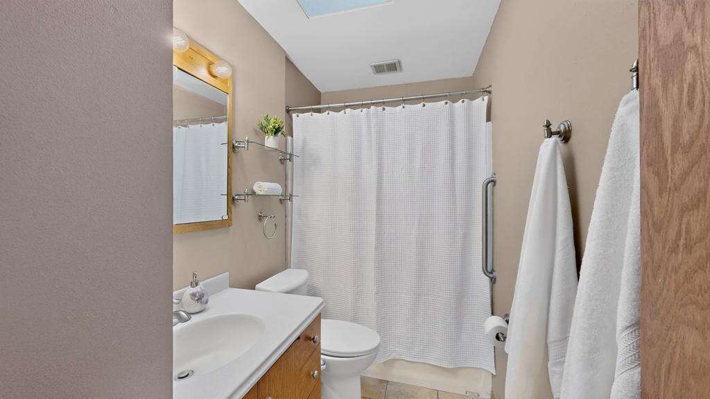 376 Norseman Court Nw Property Photo 25