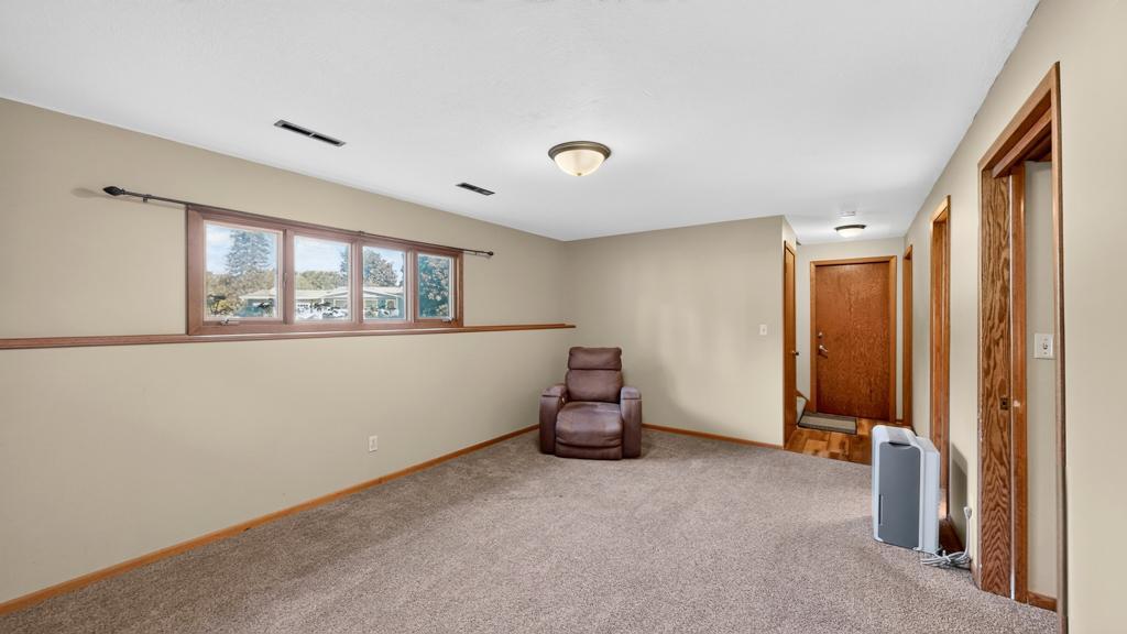 376 Norseman Court Nw Property Photo 29