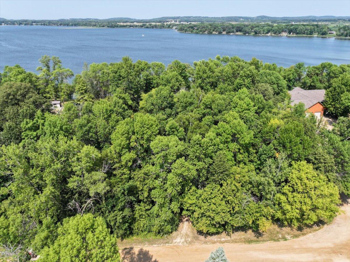 16982 Sunset Trail Nw Property Photo 3