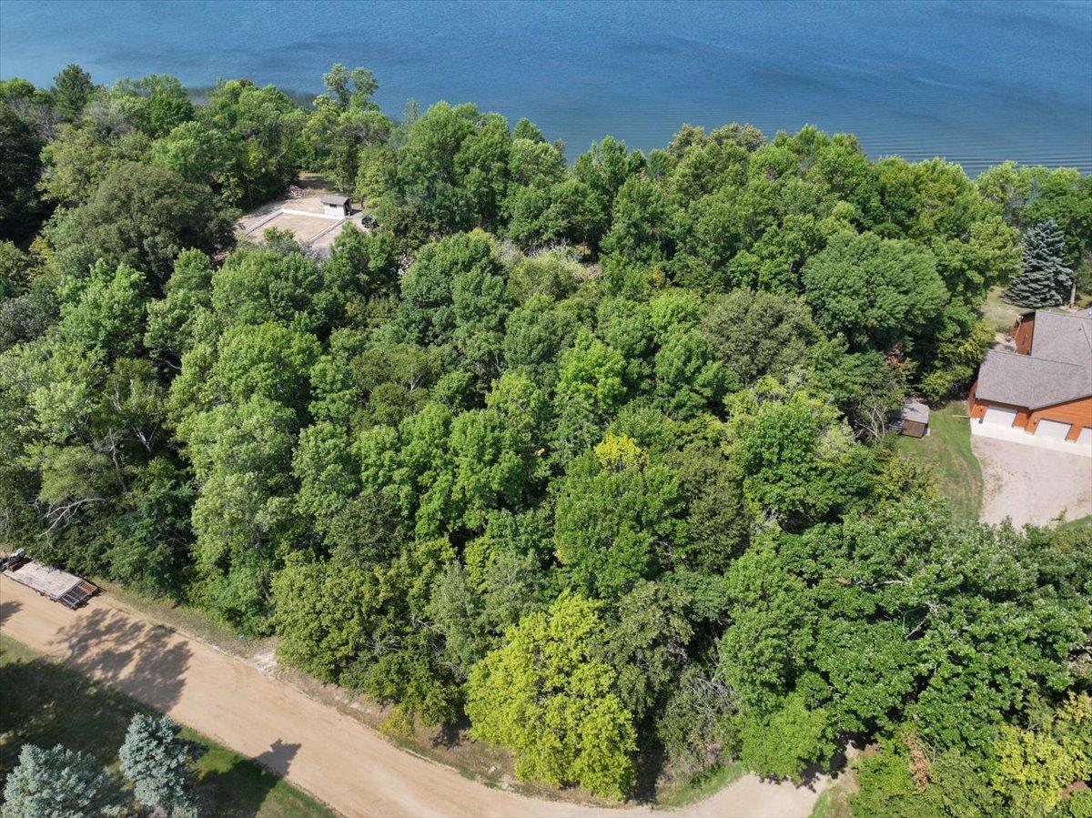 16982 Sunset Trail Nw Property Photo 5