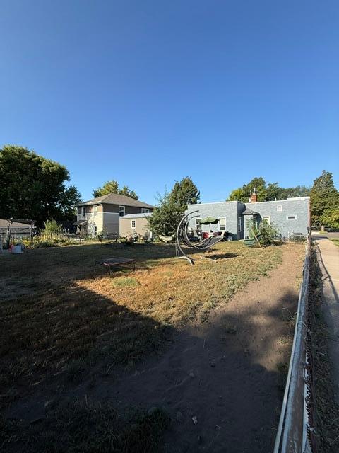 318 Front Avenue Property Photo 4