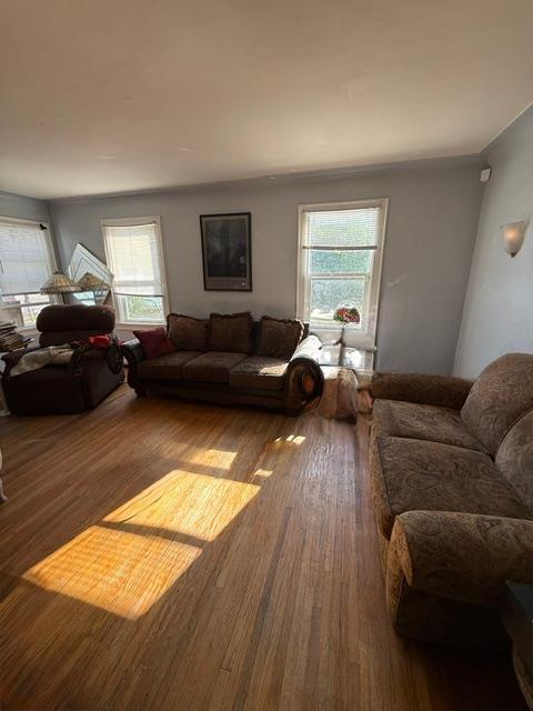 318 Front Avenue Property Photo 5
