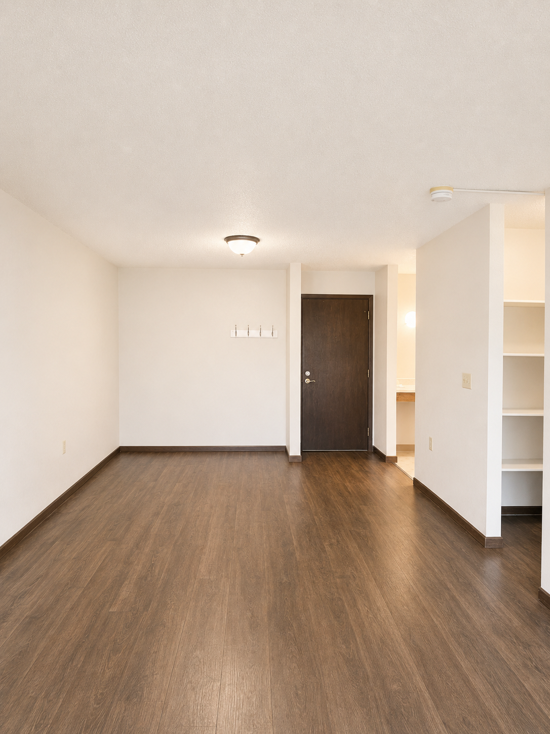 812 Hills Avenue N110 Property Photo 1