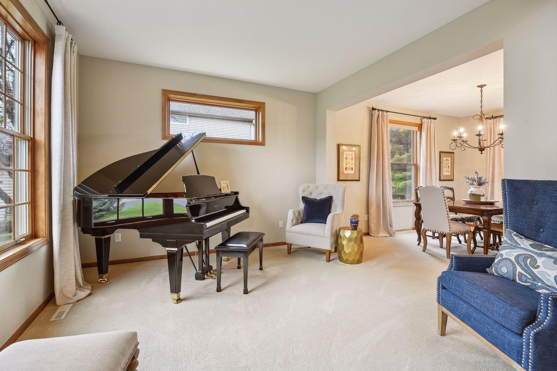 7645 Ridgeview Way Property Photo 8