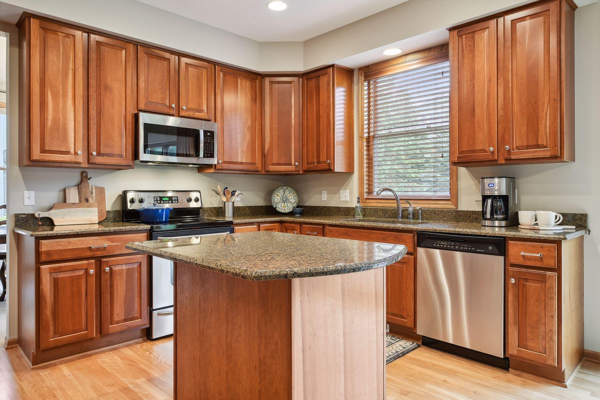 7645 Ridgeview Way Property Photo 14