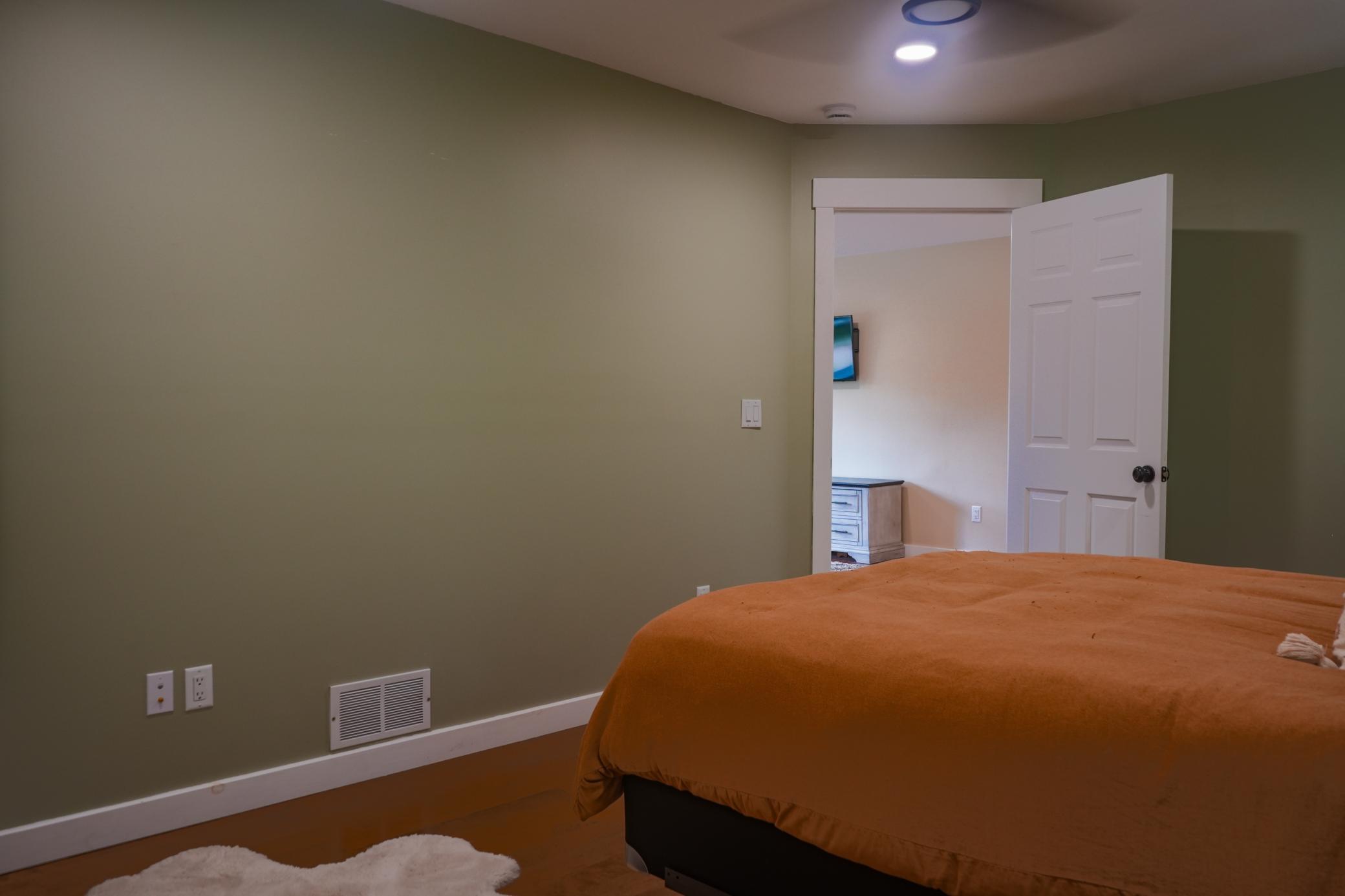 9312 Lone Oak Circle Property Photo 14