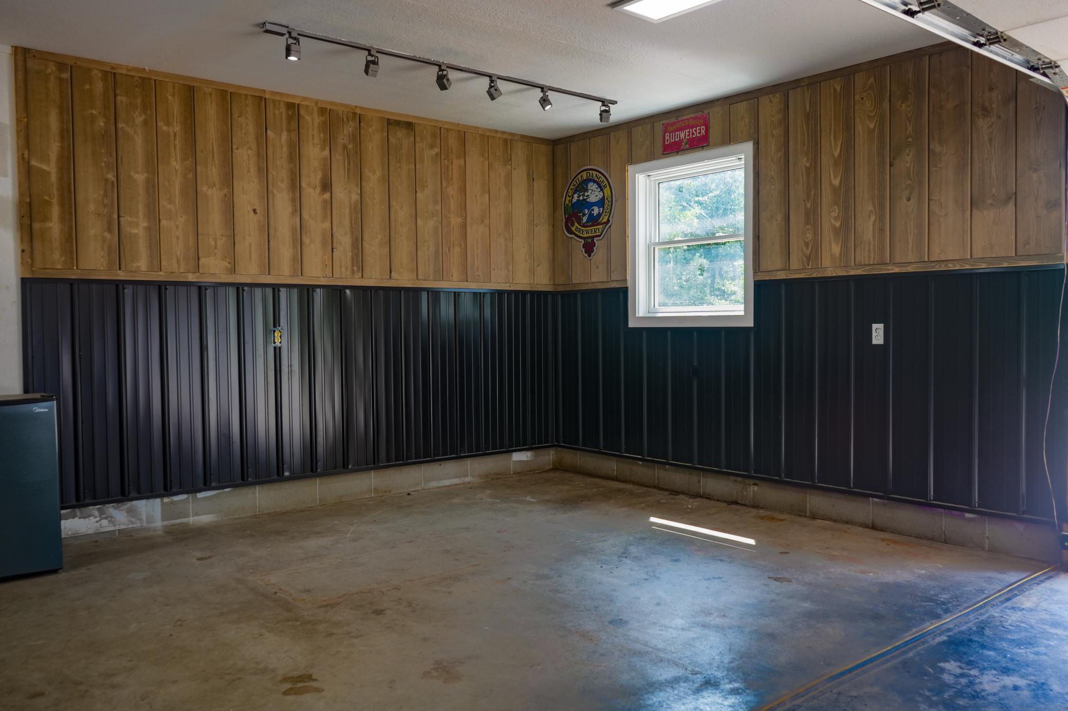 9312 Lone Oak Circle Property Photo 21