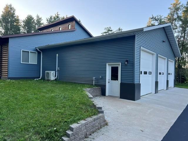 26749 Upper Necktie River Drive Property Photo 3