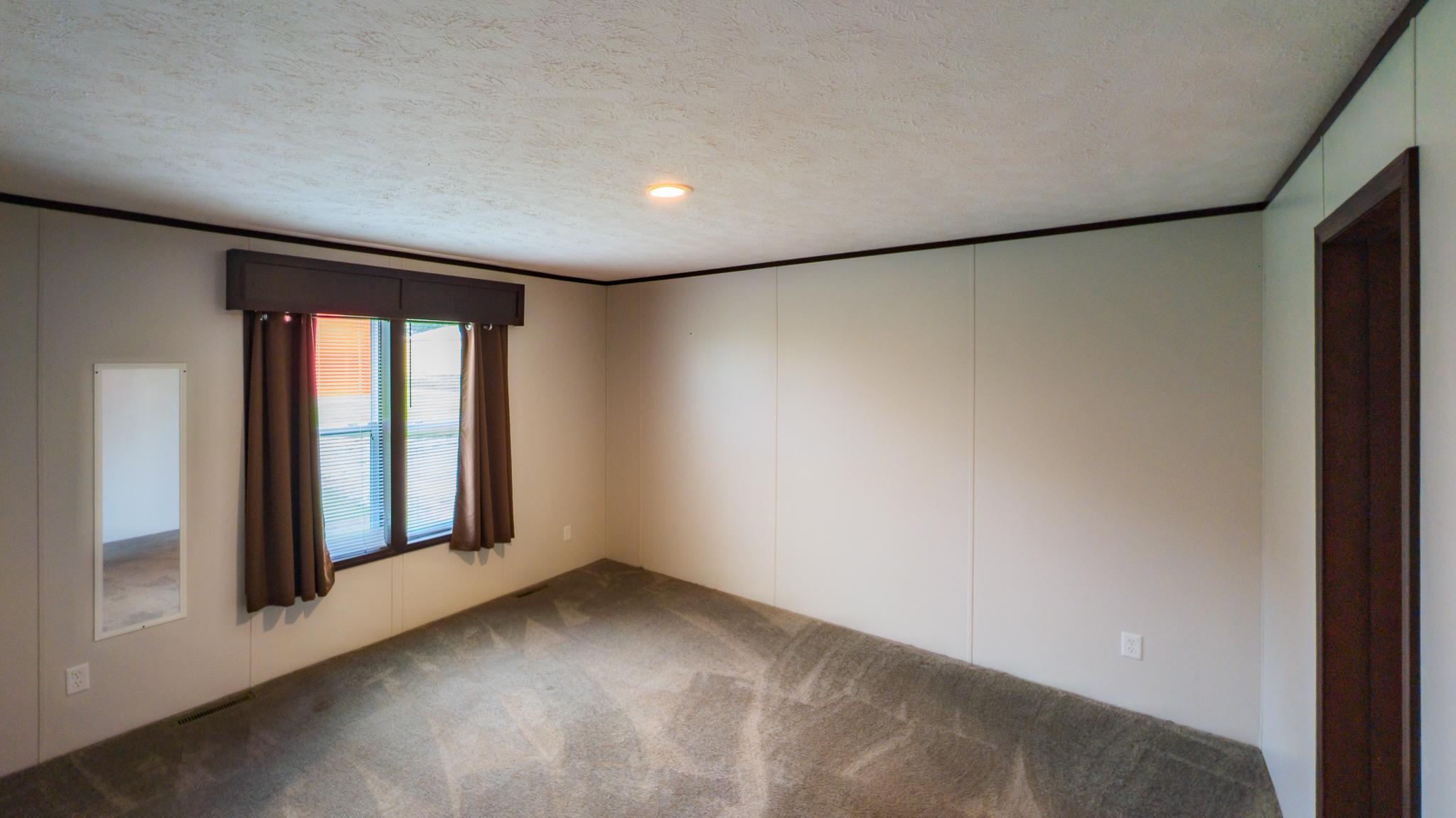 21509 700th Avenue Property Photo 6