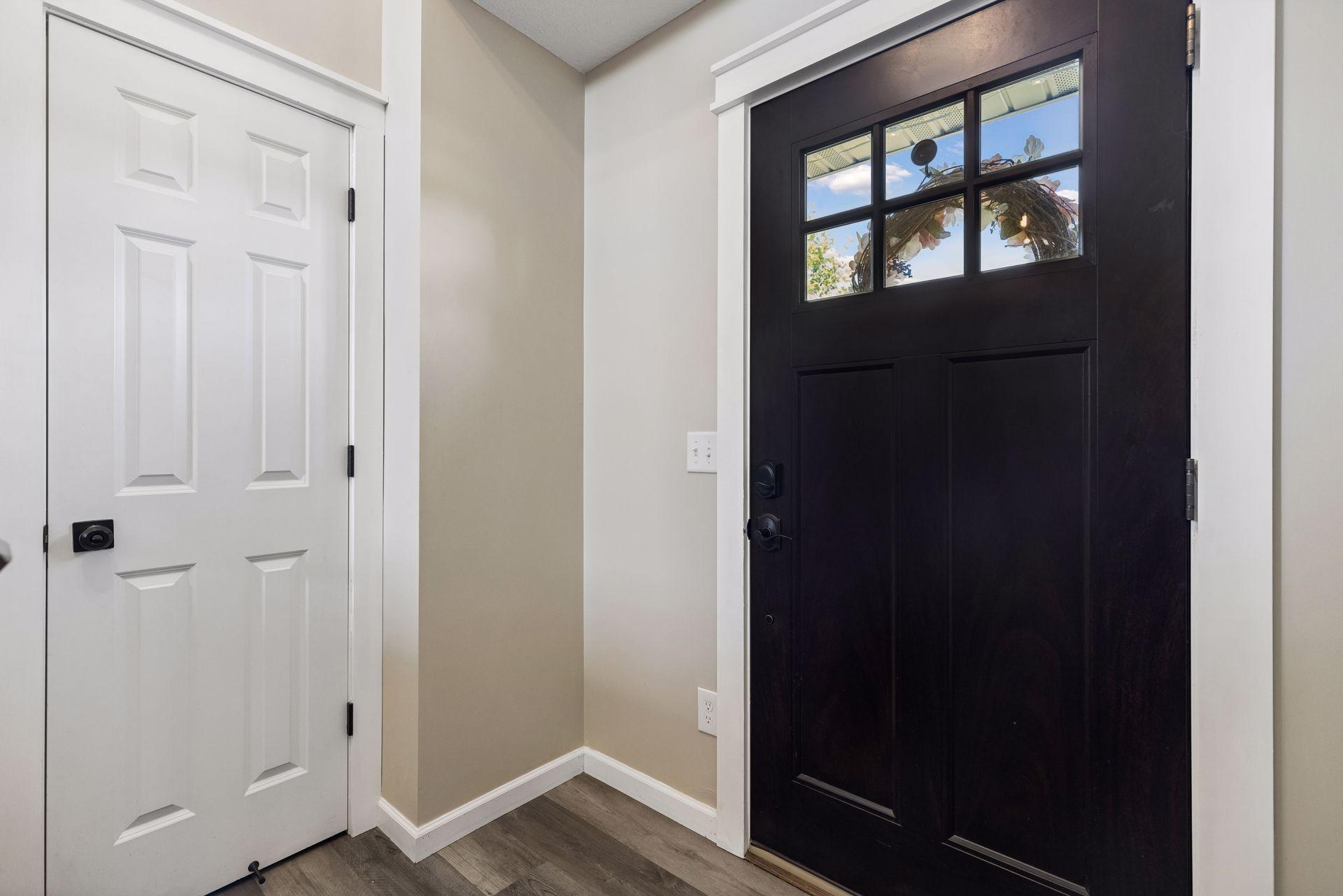 17575 311th Street Property Photo 4