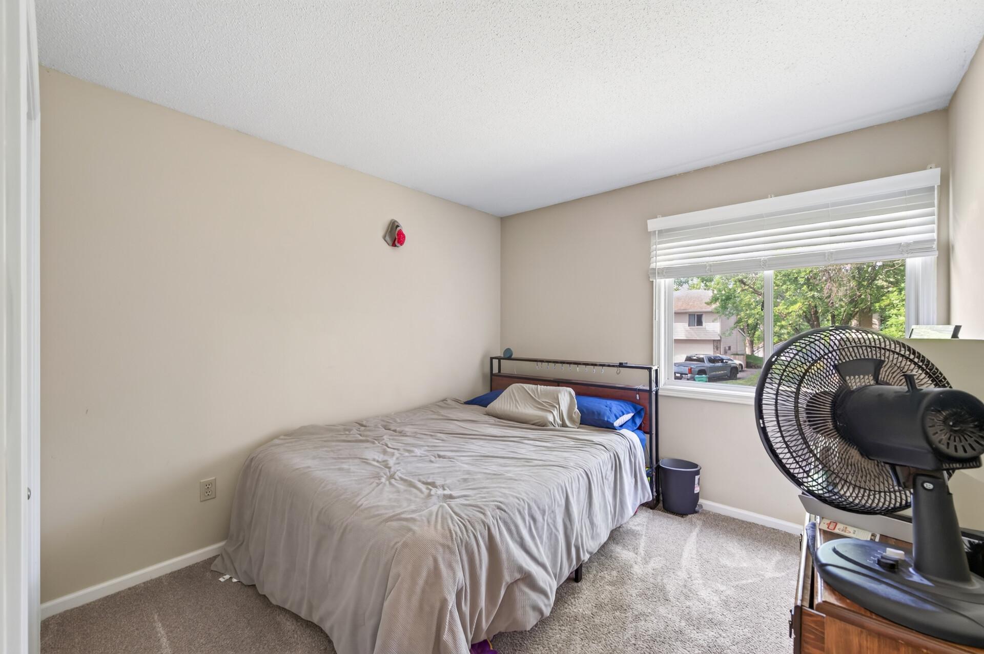 7460 Berkshire Way Property Photo 26