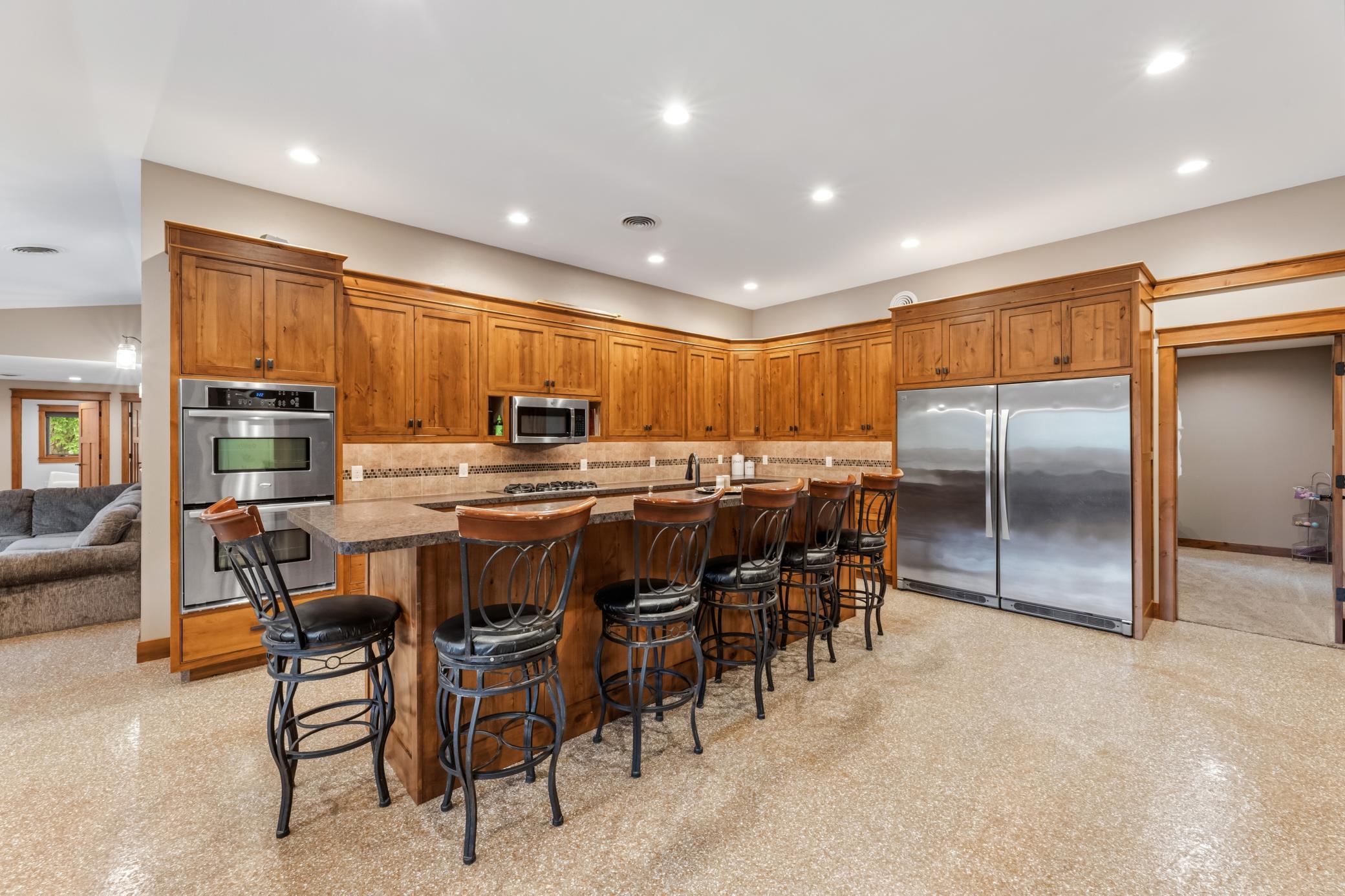 6752 State 44 Property Photo 2