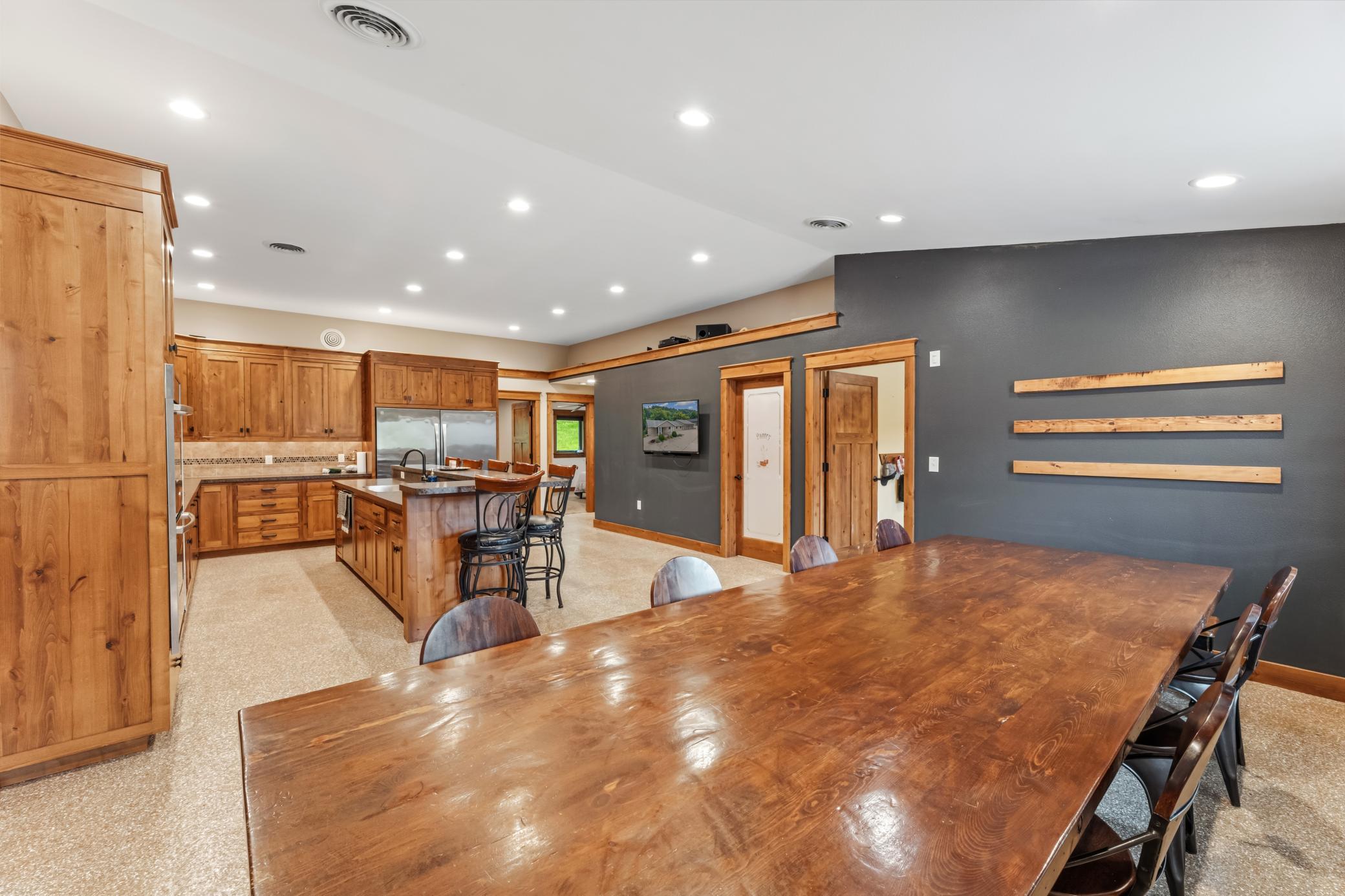 6752 State 44 Property Photo 5