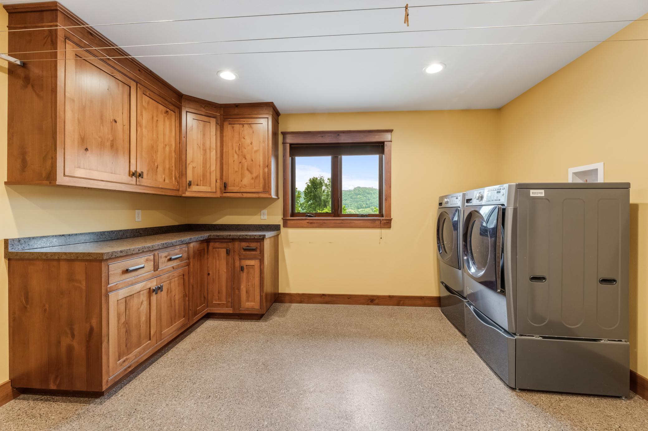 6752 State 44 Property Photo 24