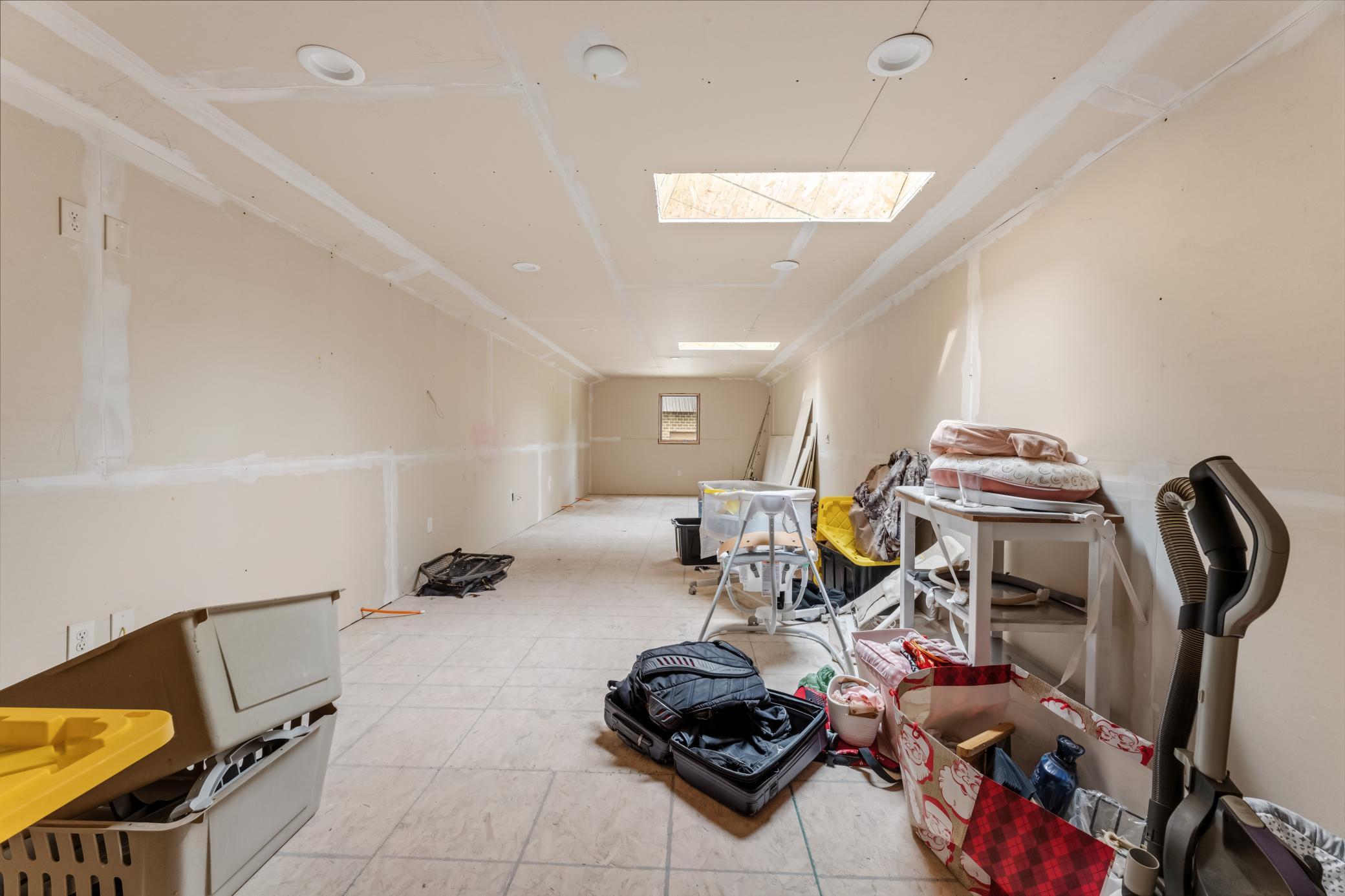 6752 State 44 Property Photo 28