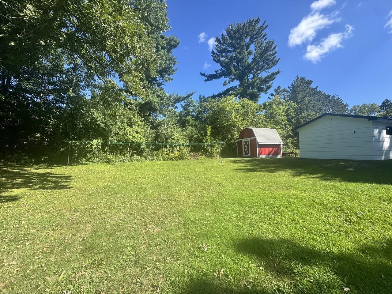 317 Pine Street S Property Photo 12