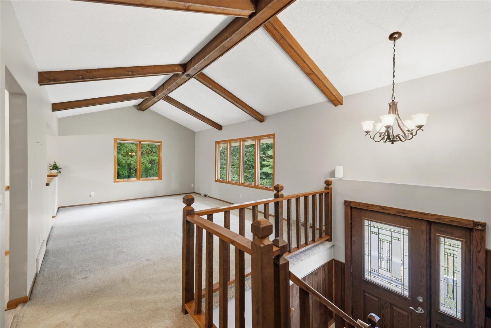 9405 Fox Valley Drive Property Photo 30