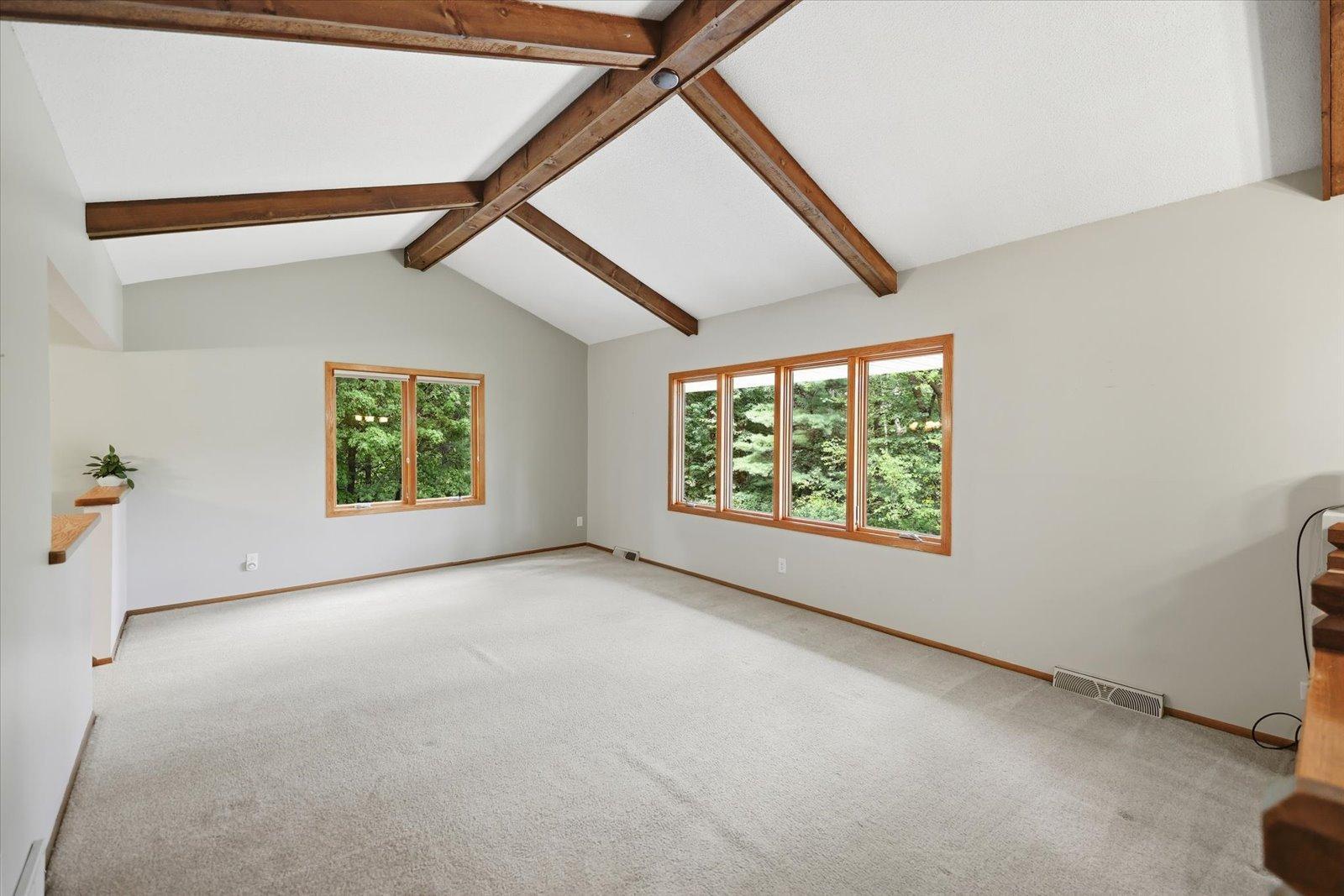 9405 Fox Valley Drive Property Photo 32