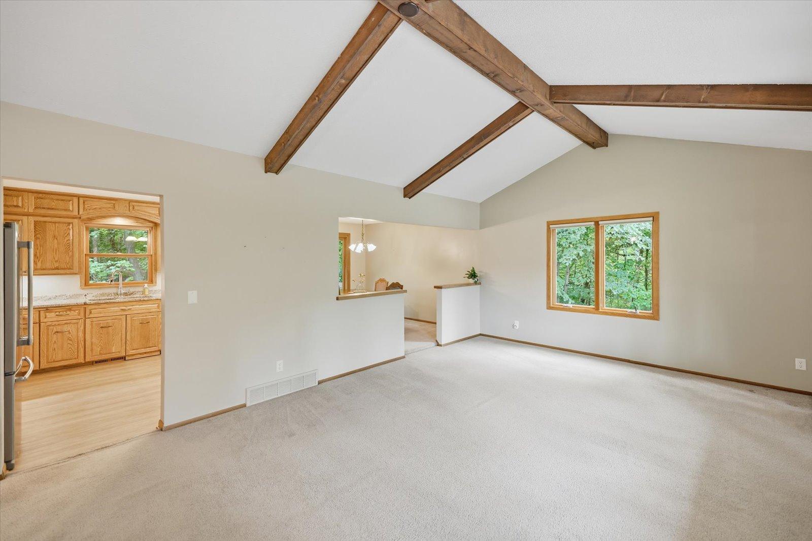 9405 Fox Valley Drive Property Photo 33