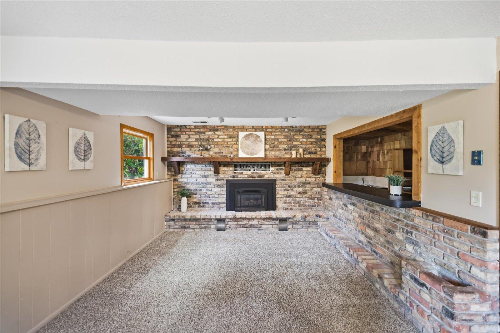 9405 Fox Valley Drive Property Photo 38