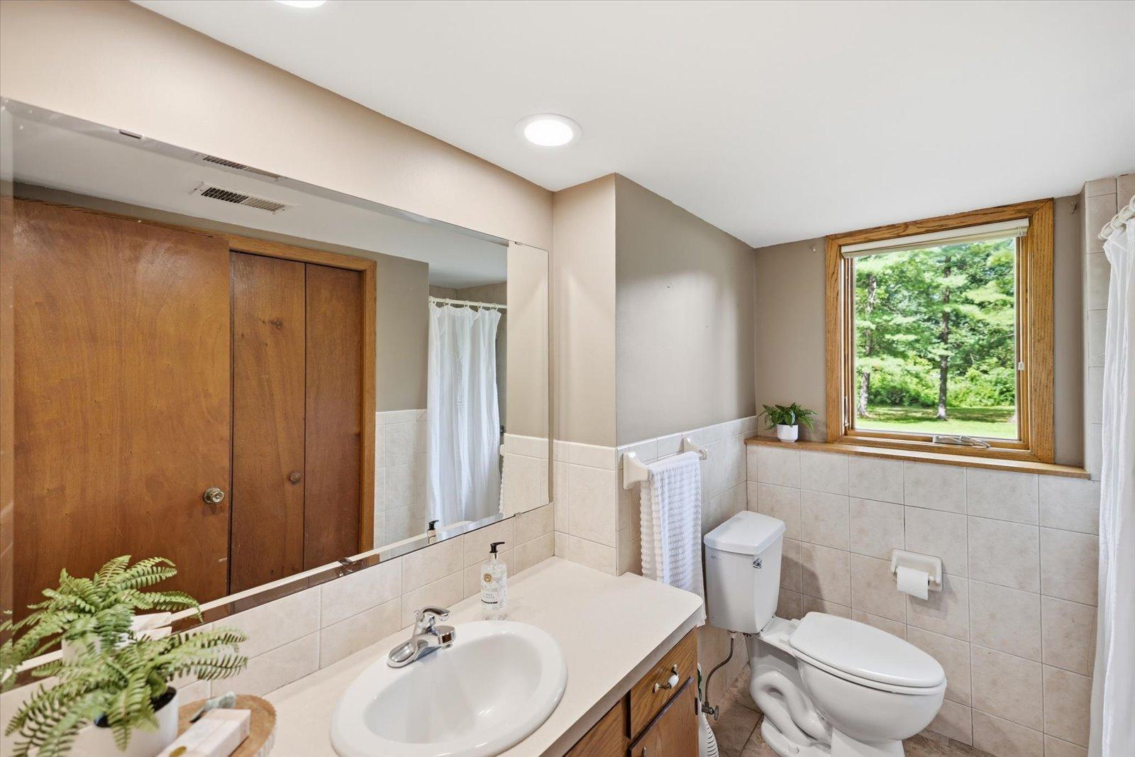 9405 Fox Valley Drive Property Photo 45