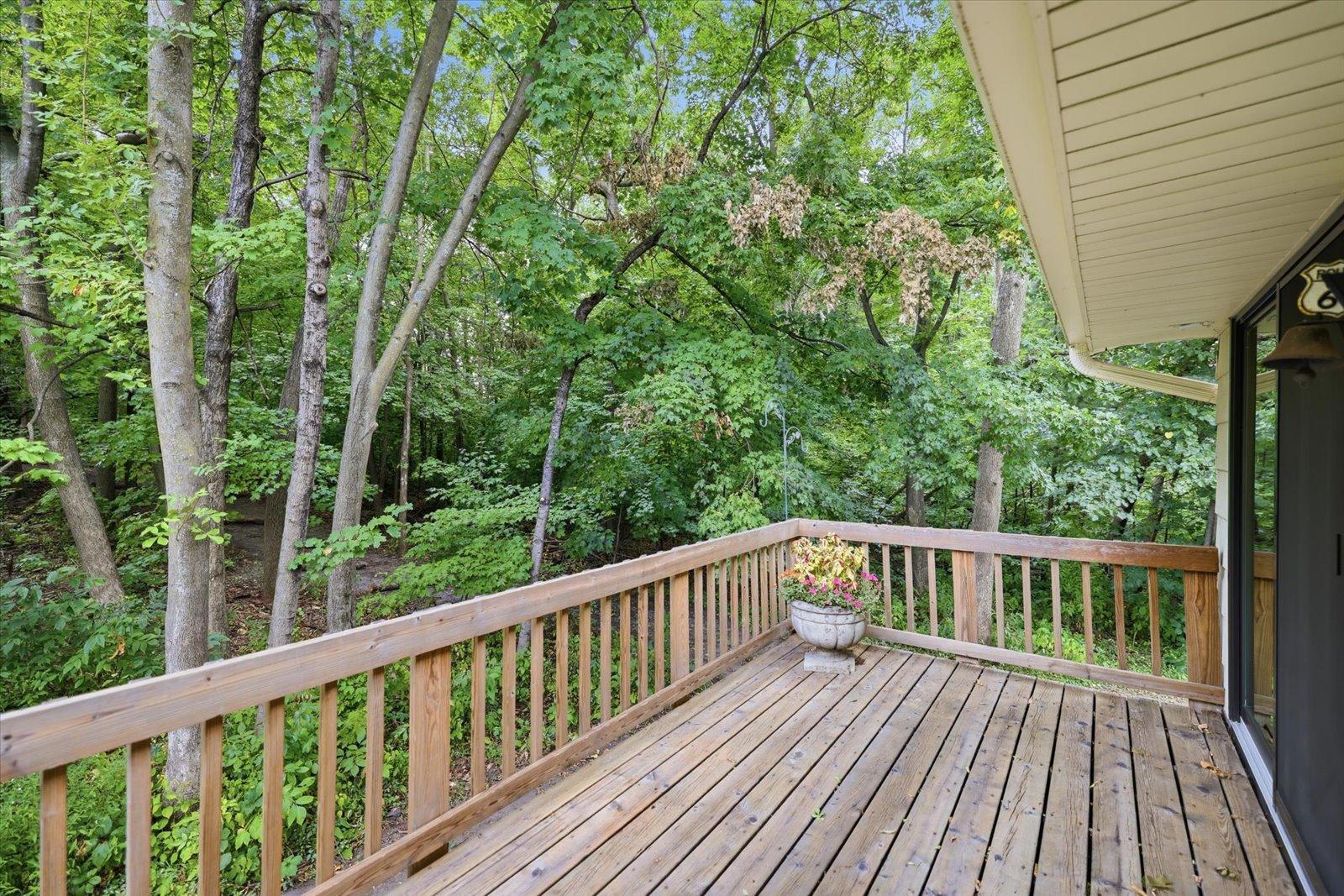 9405 Fox Valley Drive Property Photo 49