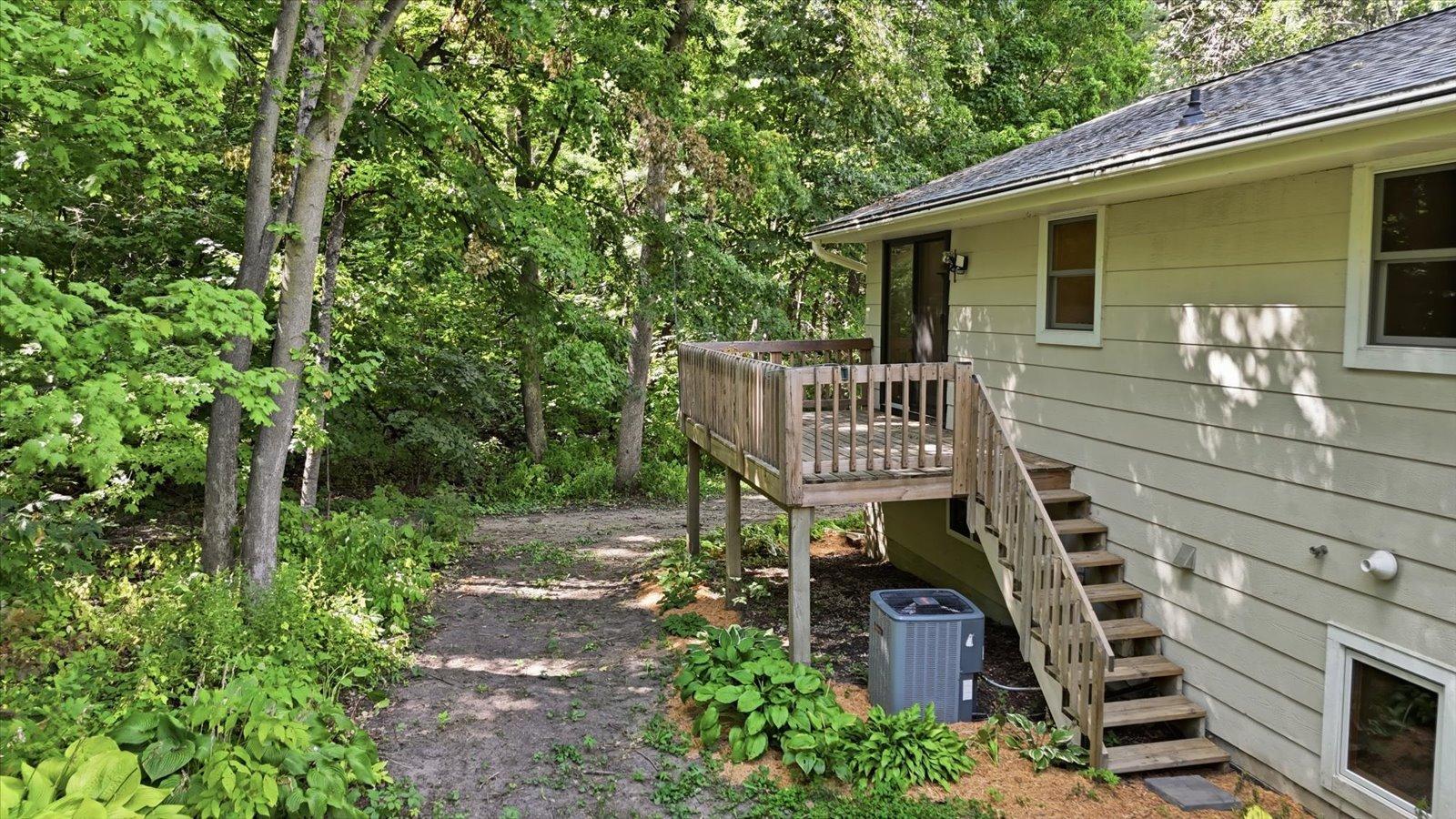 9405 Fox Valley Drive Property Photo 51