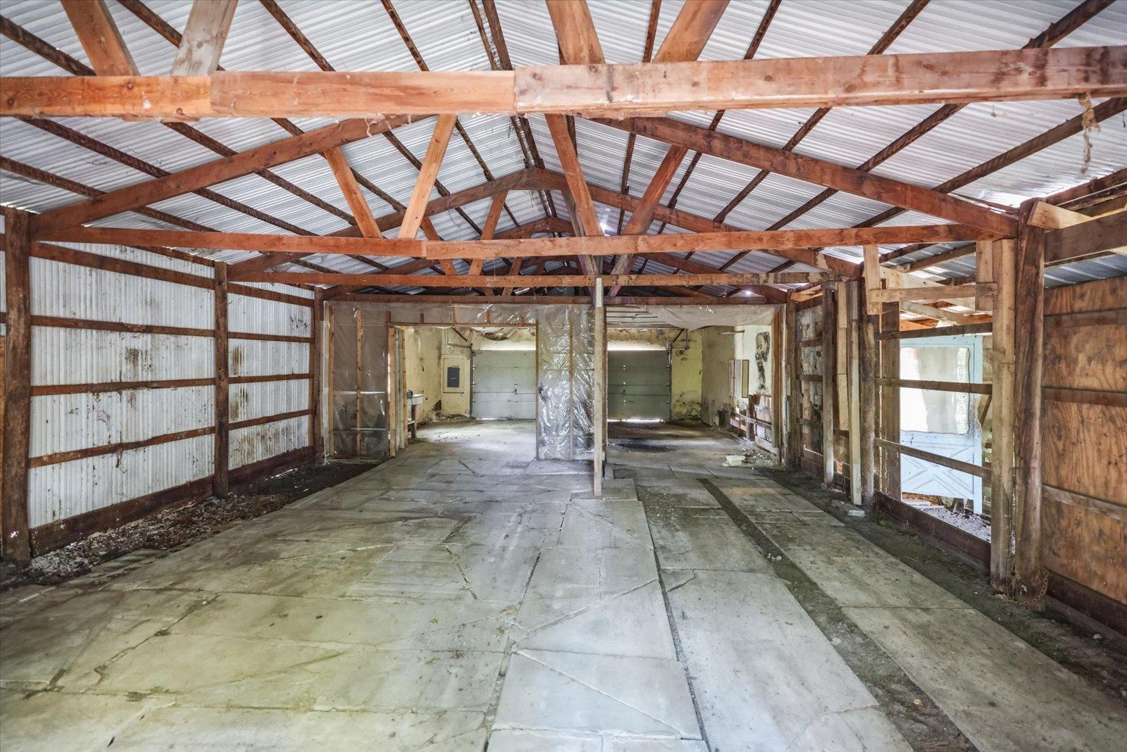 9405 Fox Valley Drive Property Photo 54