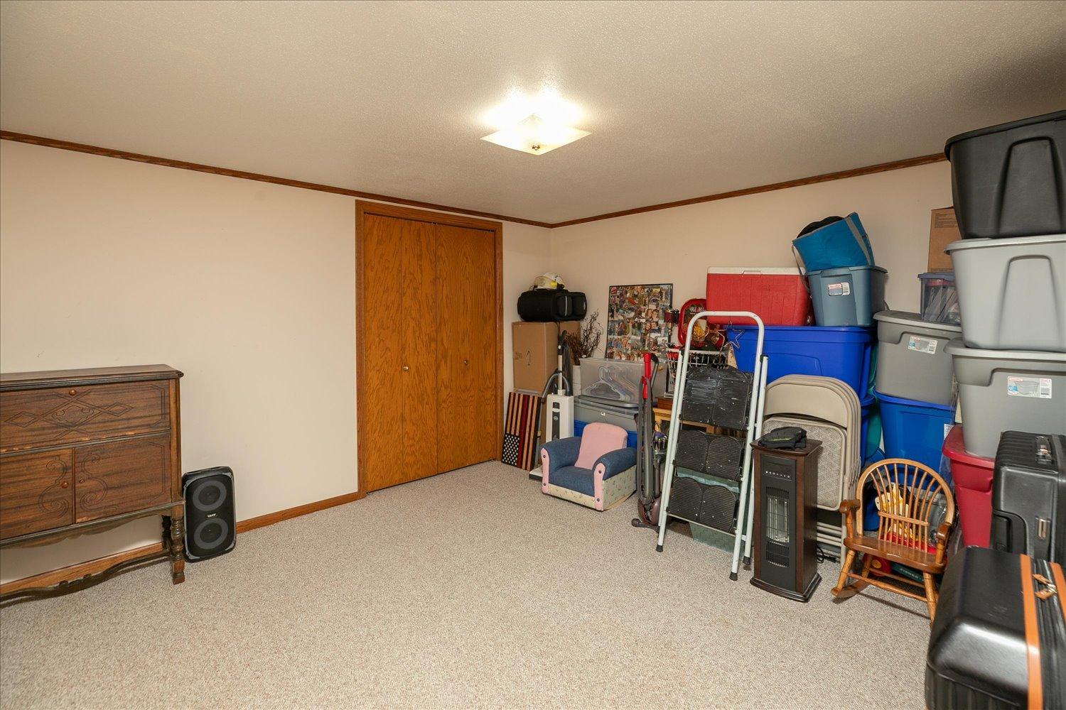 805 Auburn Avenue S Property Photo 32